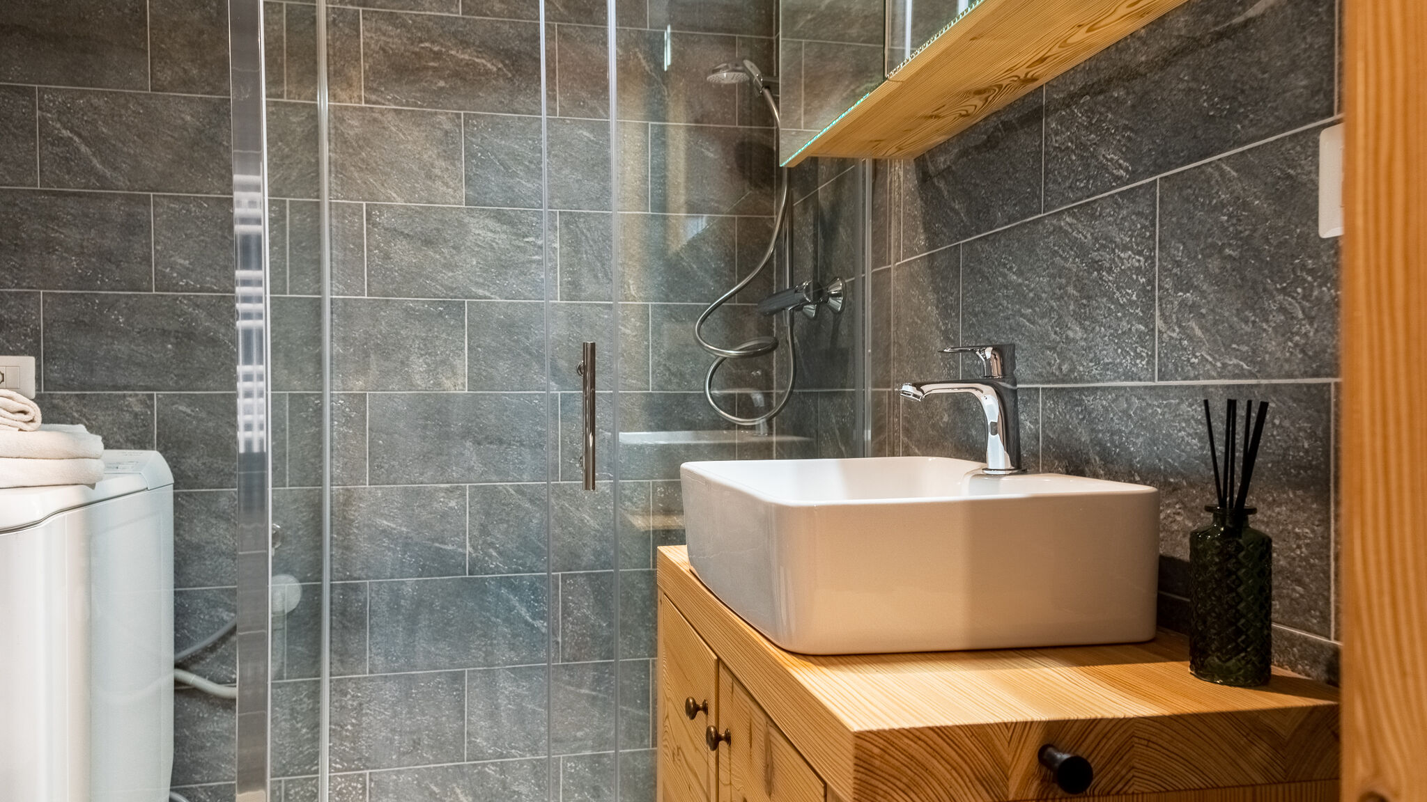 Italianway Valtournenche TrackSide House | Panoramic Ski-In Ski-Out