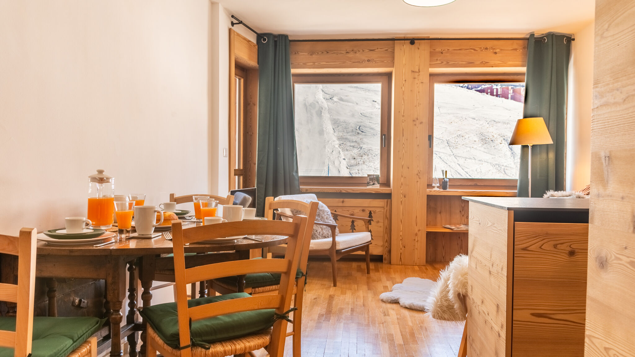 Italianway Valtournenche TrackSide House | Panoramic Ski-In Ski-Out