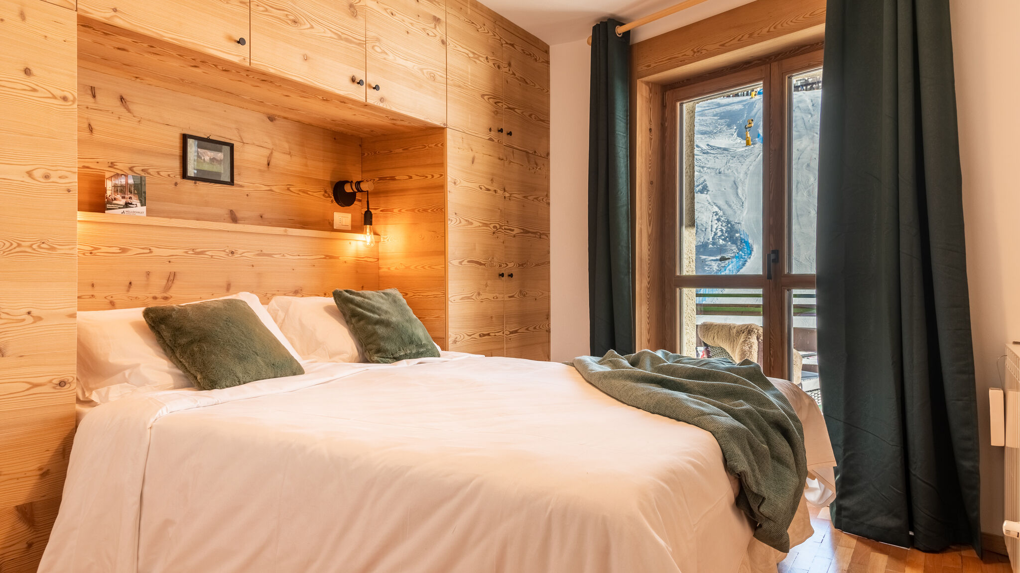 Italianway Valtournenche TrackSide House | Panoramic Ski-In Ski-Out