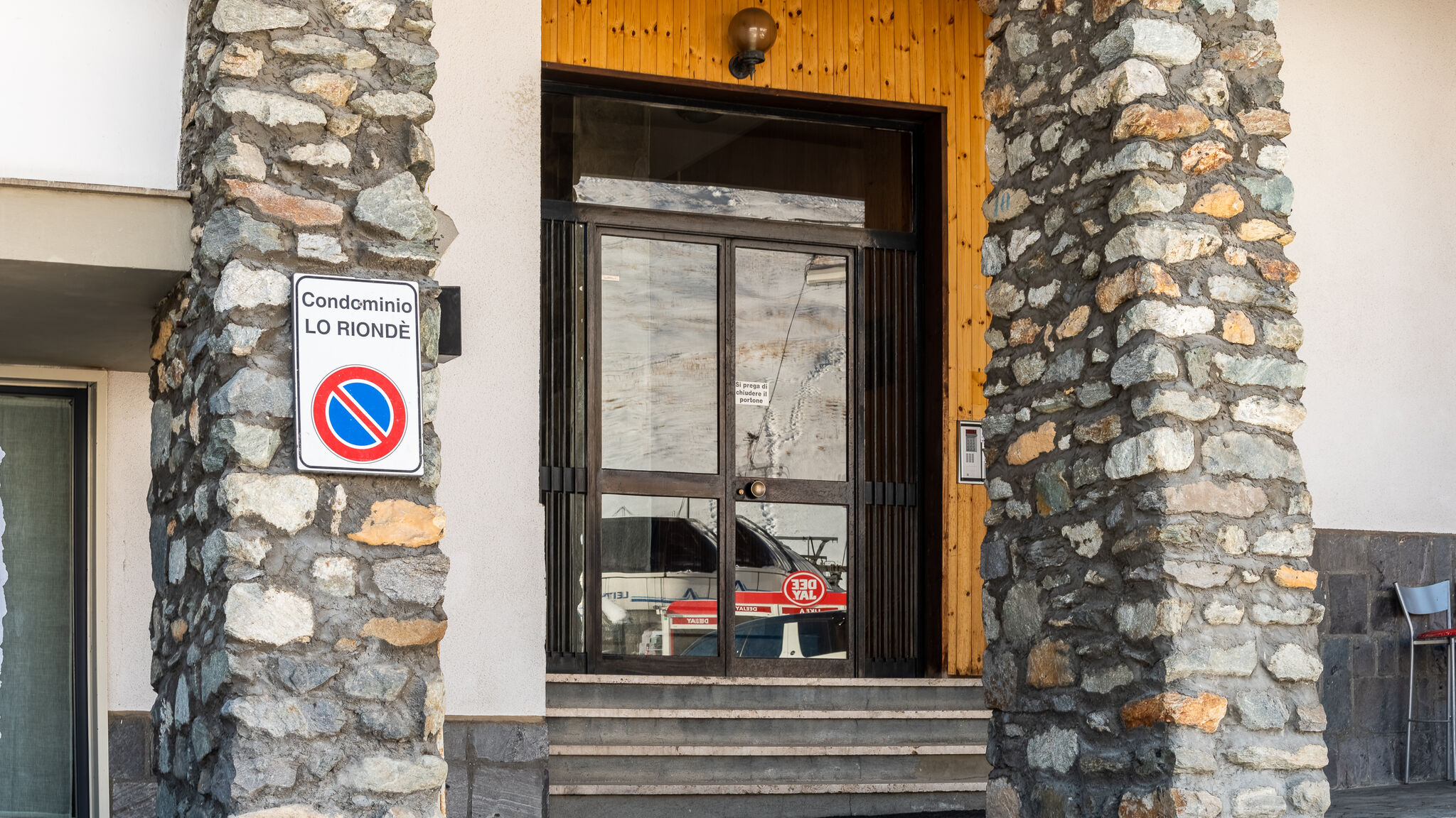 Italianway Valtournenche TrackSide House | Panoramic Ski-In Ski-Out