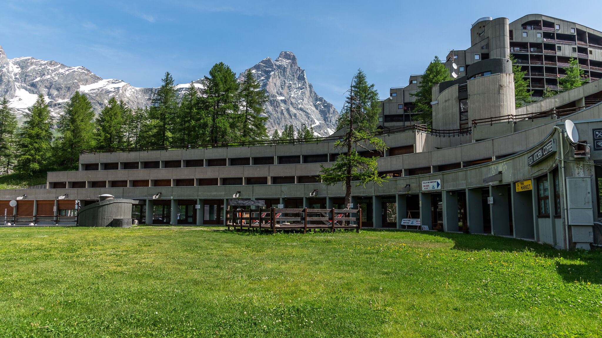 Italianway Valtournenche  Industrial Ski-in/Ski-out Studio