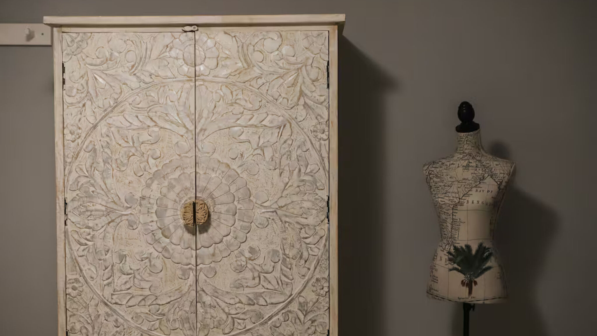 Italianway Napoli Luxury Toledo 22 - “Regina Isabella”