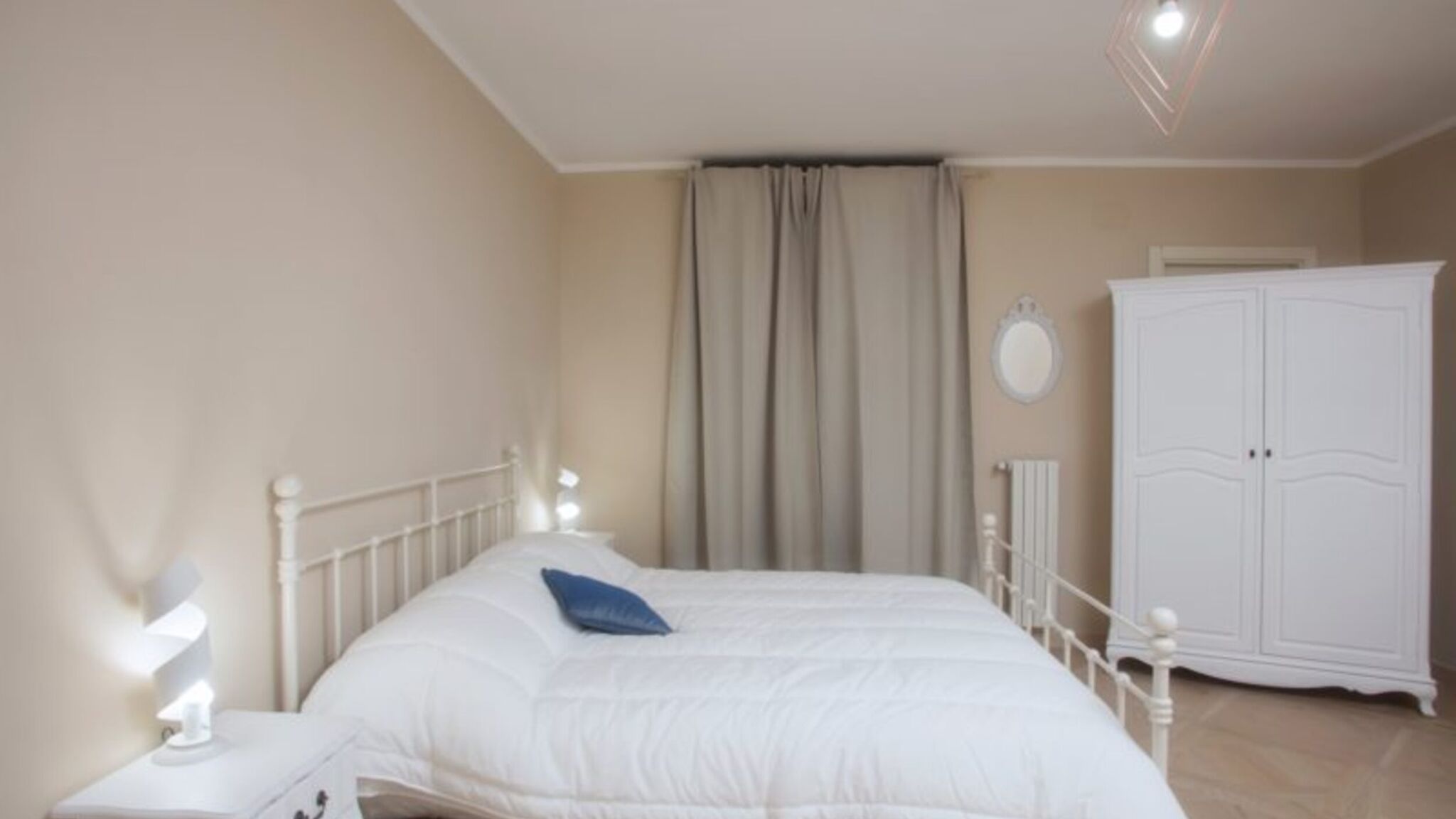 Italianway Napoli Luxury Toledo 22 - Regina Vittoria