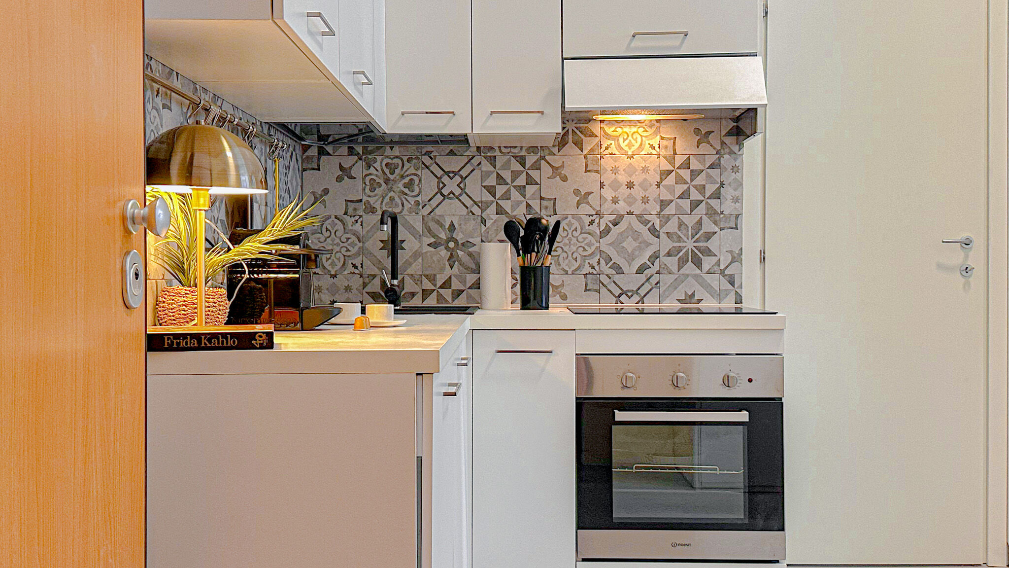 Italianway Milano Flatsharing - Campanini Ivory