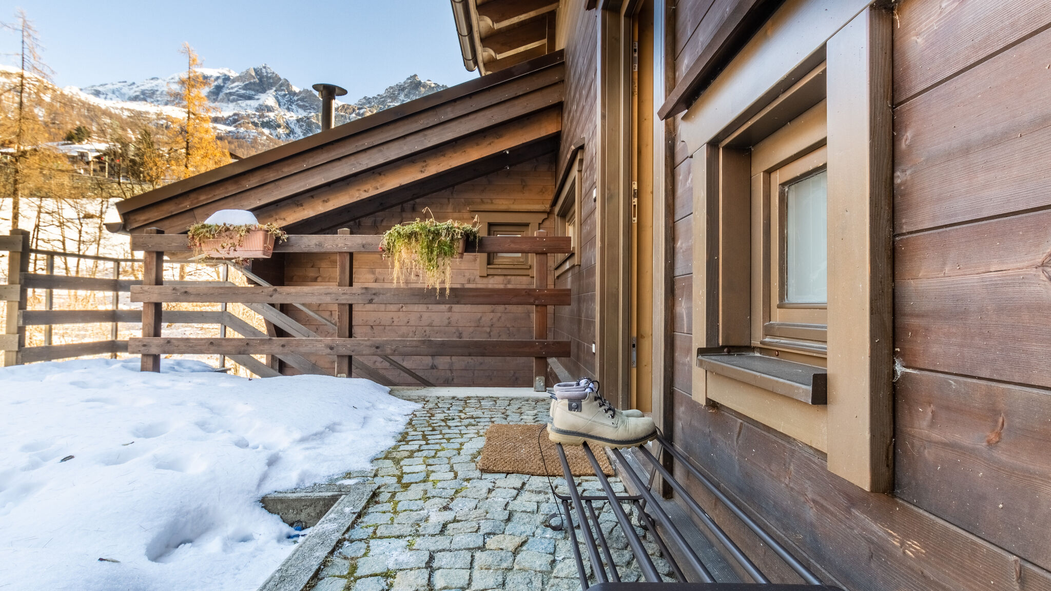 Italianway Valtournenche Chalet Piccolo Giglio in Nature