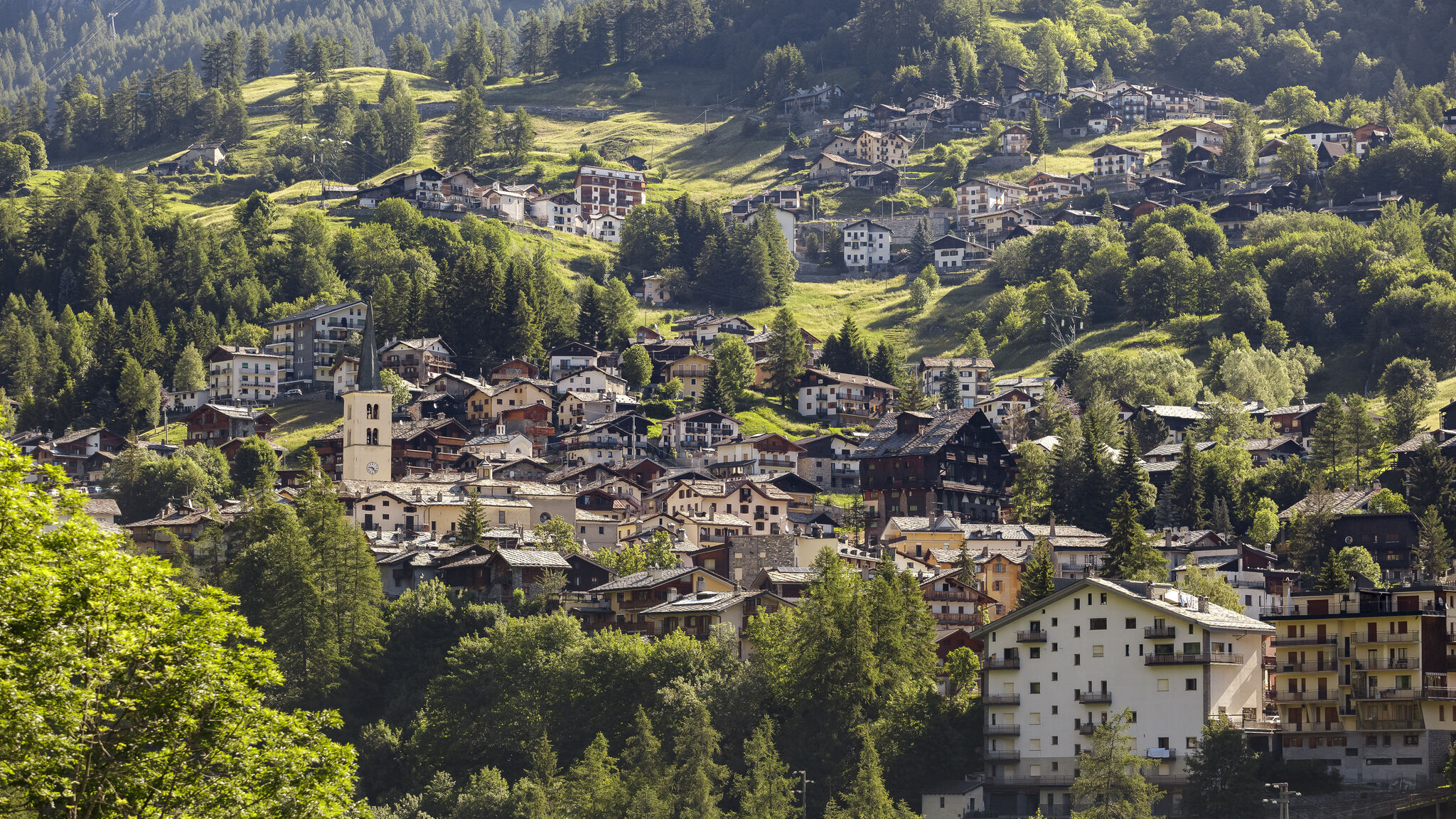 Italianway Valtournenche Chez León Central Escape