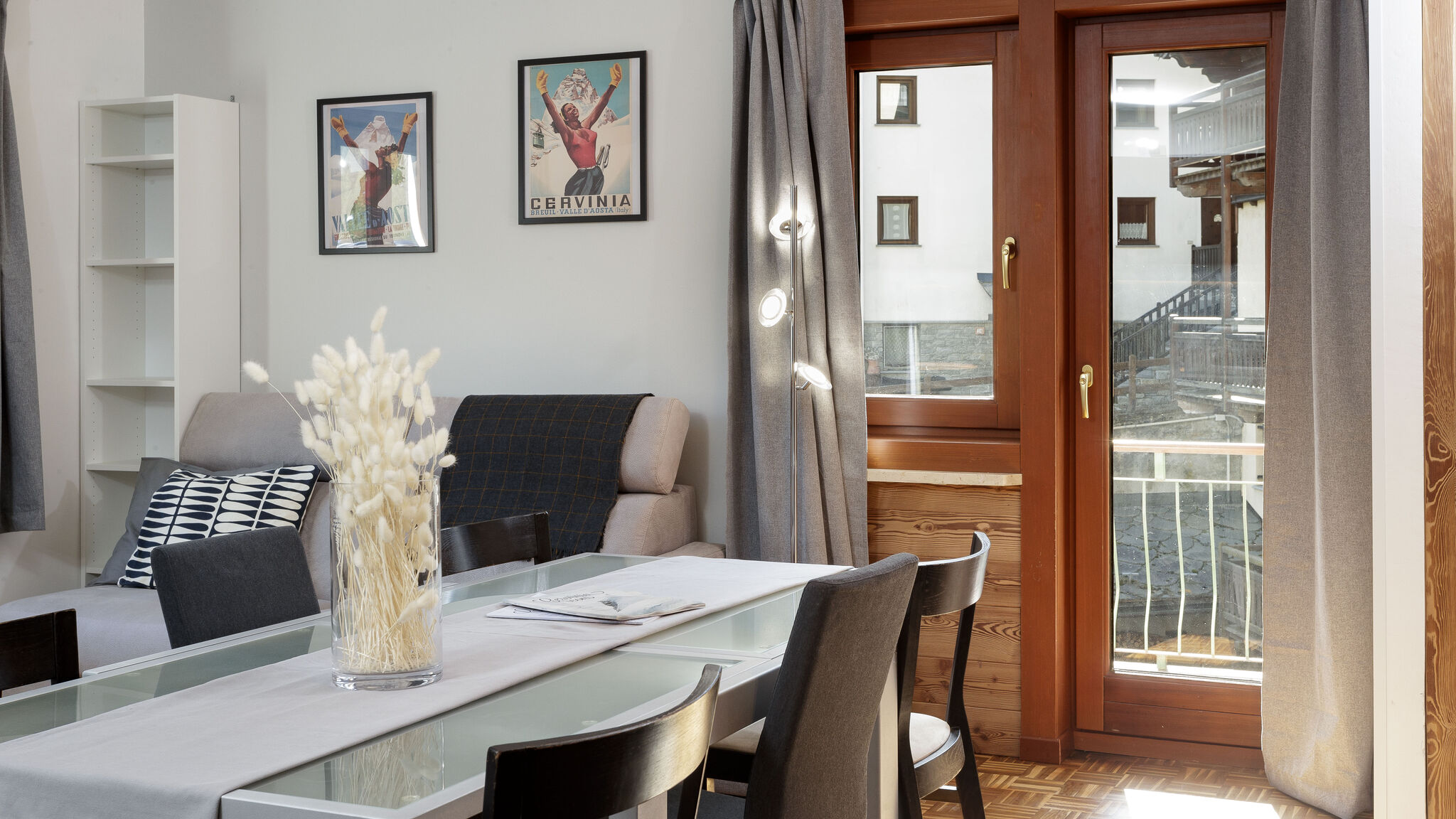 Italianway Valtournenche Chez León Central Escape