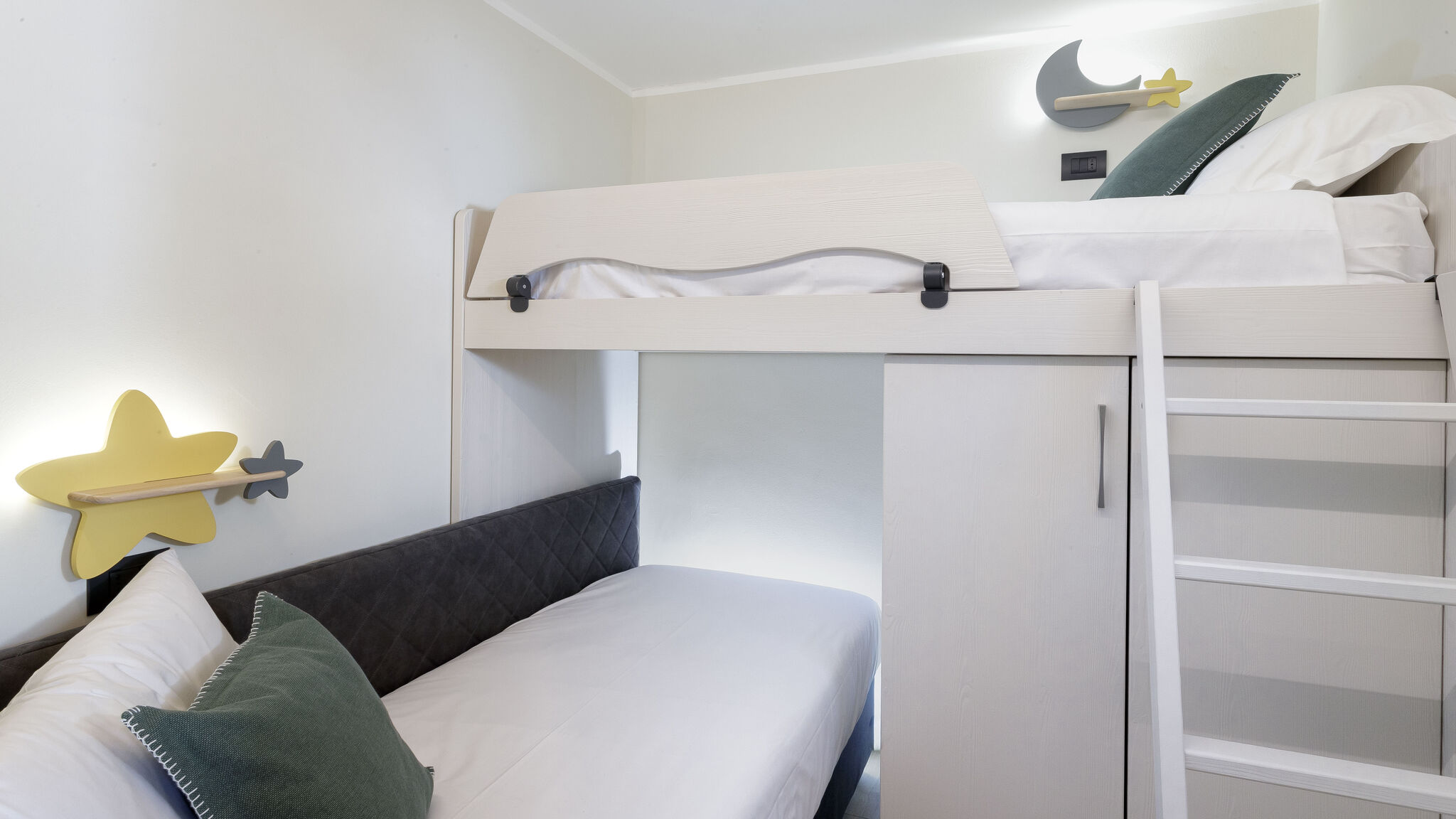 Italianway Valtournenche Croix du Cervin - Charming Central Living