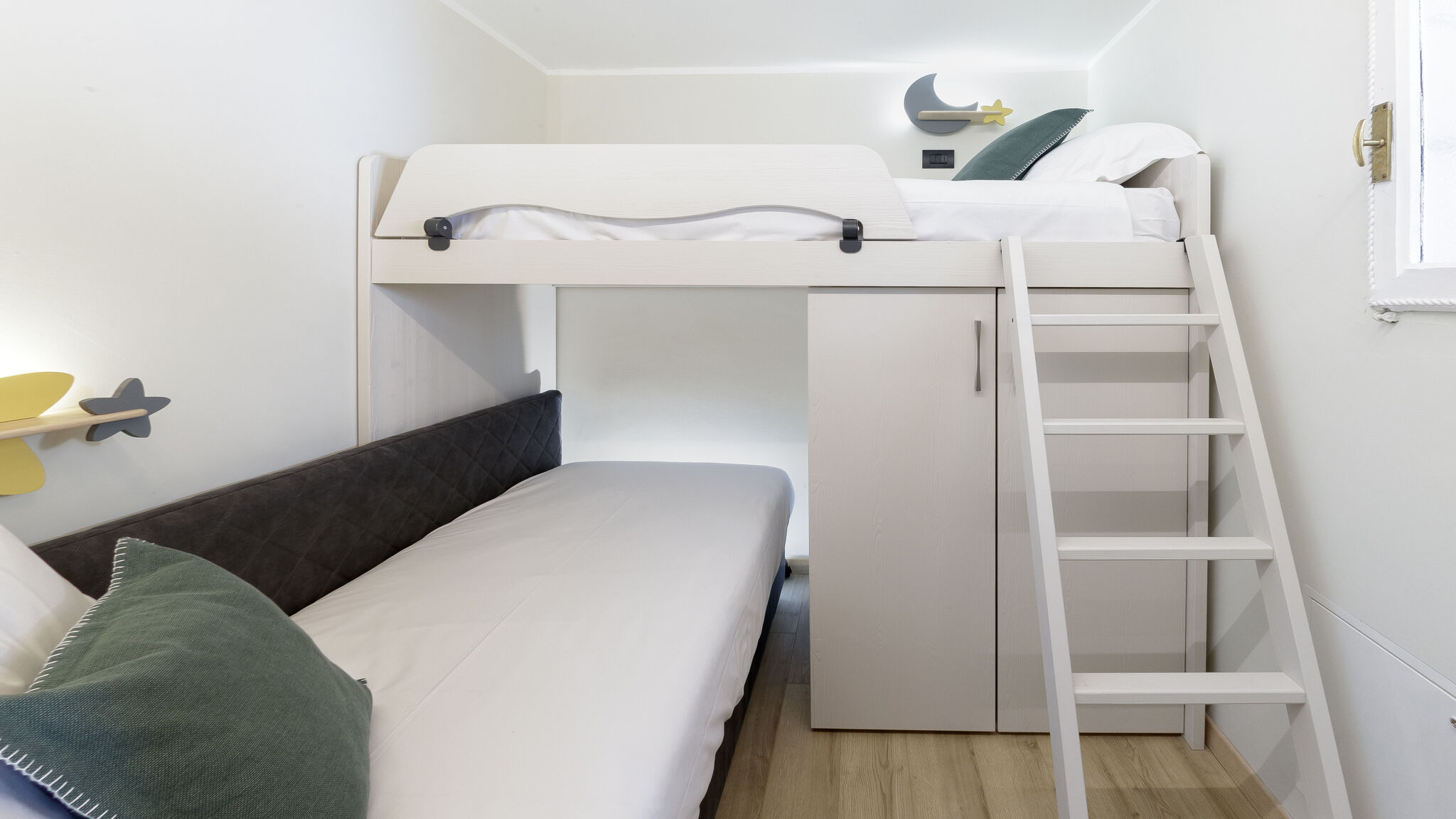 Italianway Valtournenche Croix du Cervin - Charming Central Living