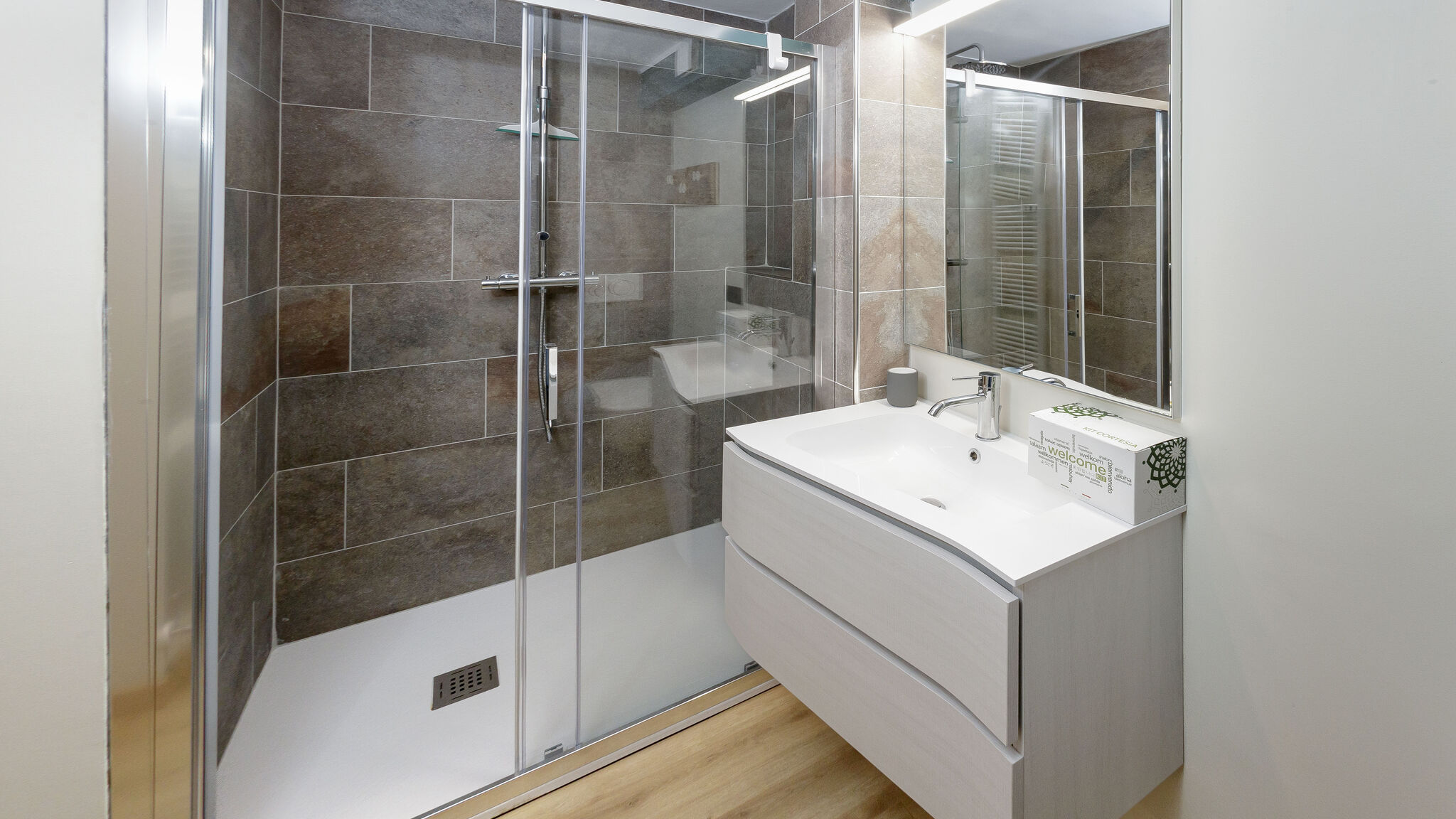 Italianway Valtournenche Croix du Cervin - Charming Central Living