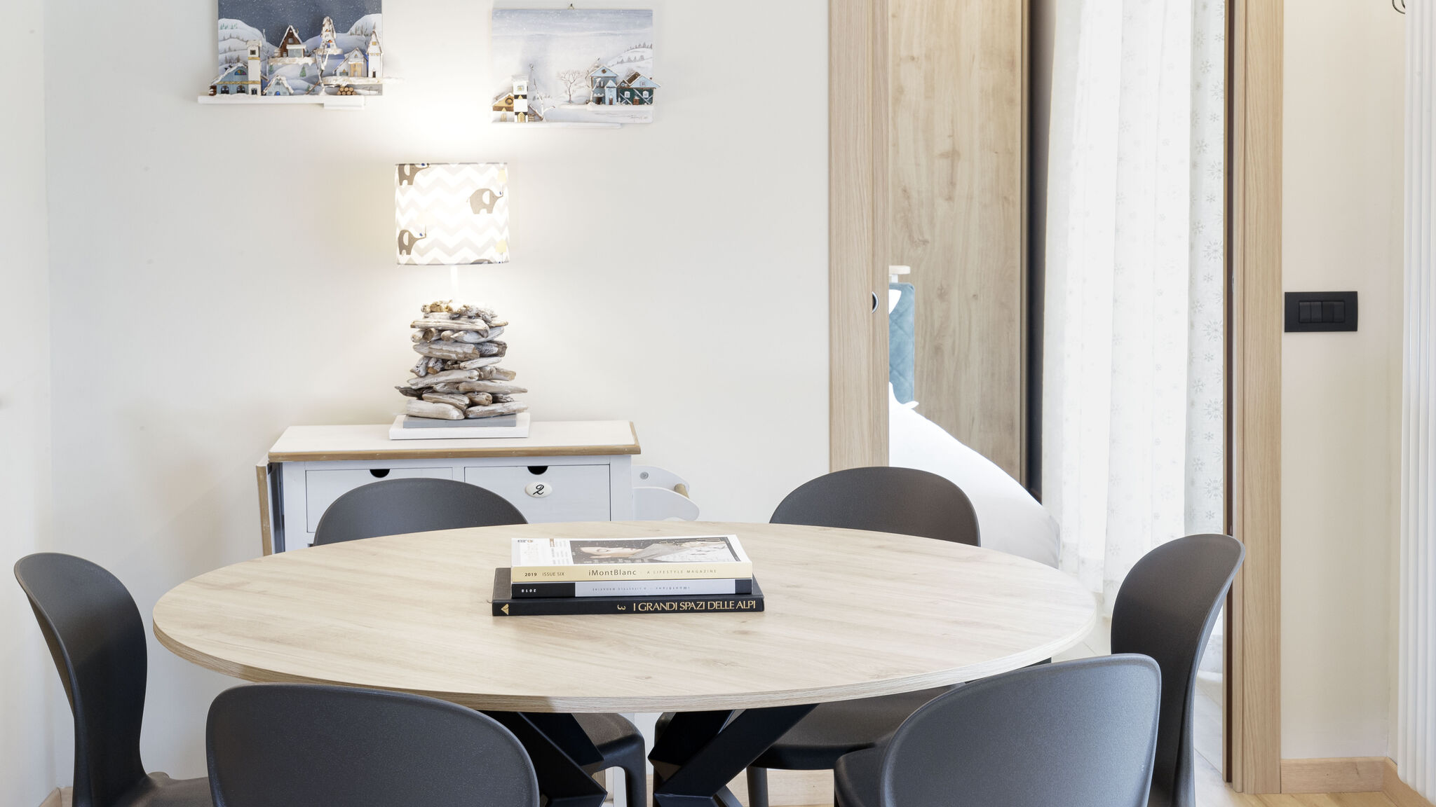 Italianway Valtournenche Croix du Cervin - Charming Central Living