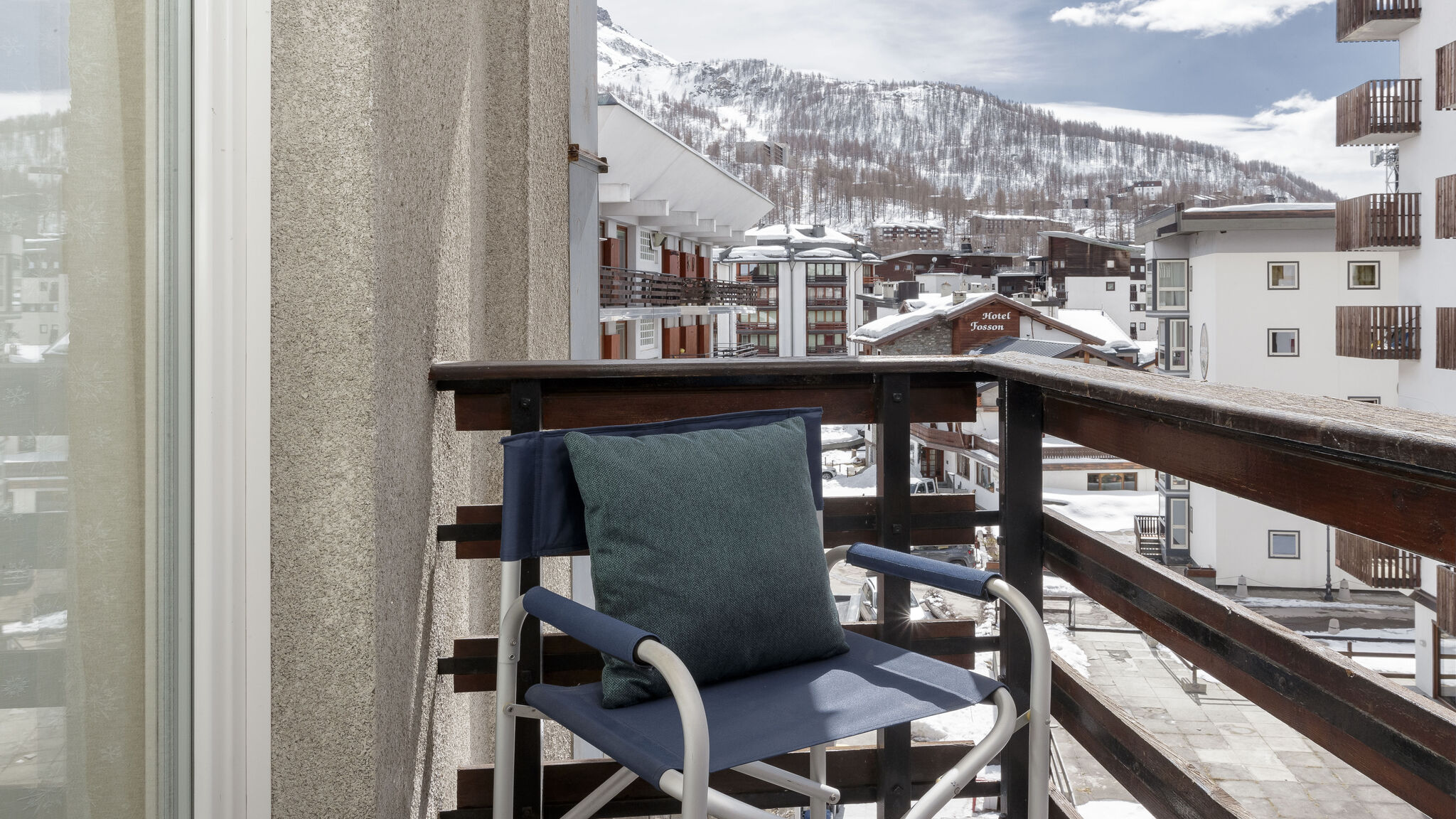 Italianway Valtournenche Croix du Cervin - Charming Central Living