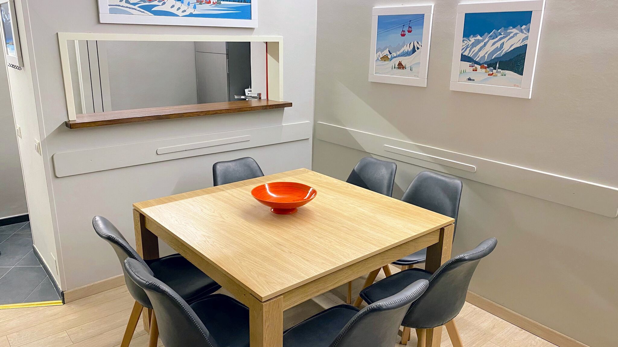 Italianway Valtournenche White dream Apartment in front of Matterhorn peak