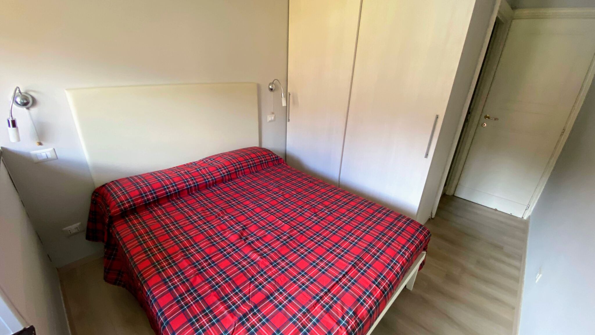 Italianway Valtournenche White dream Apartment in front of Matterhorn peak