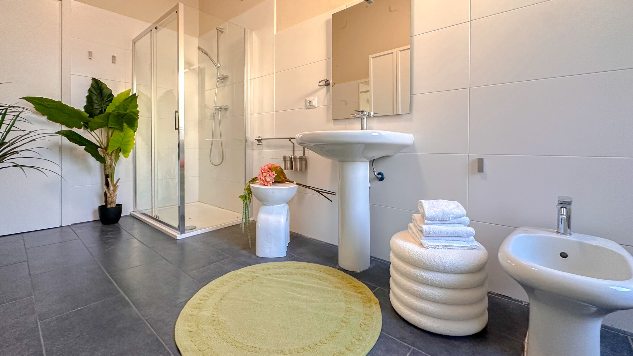 Italianway Milano Flatsharing - Gioia Red Retreat – 3 Bedrooms