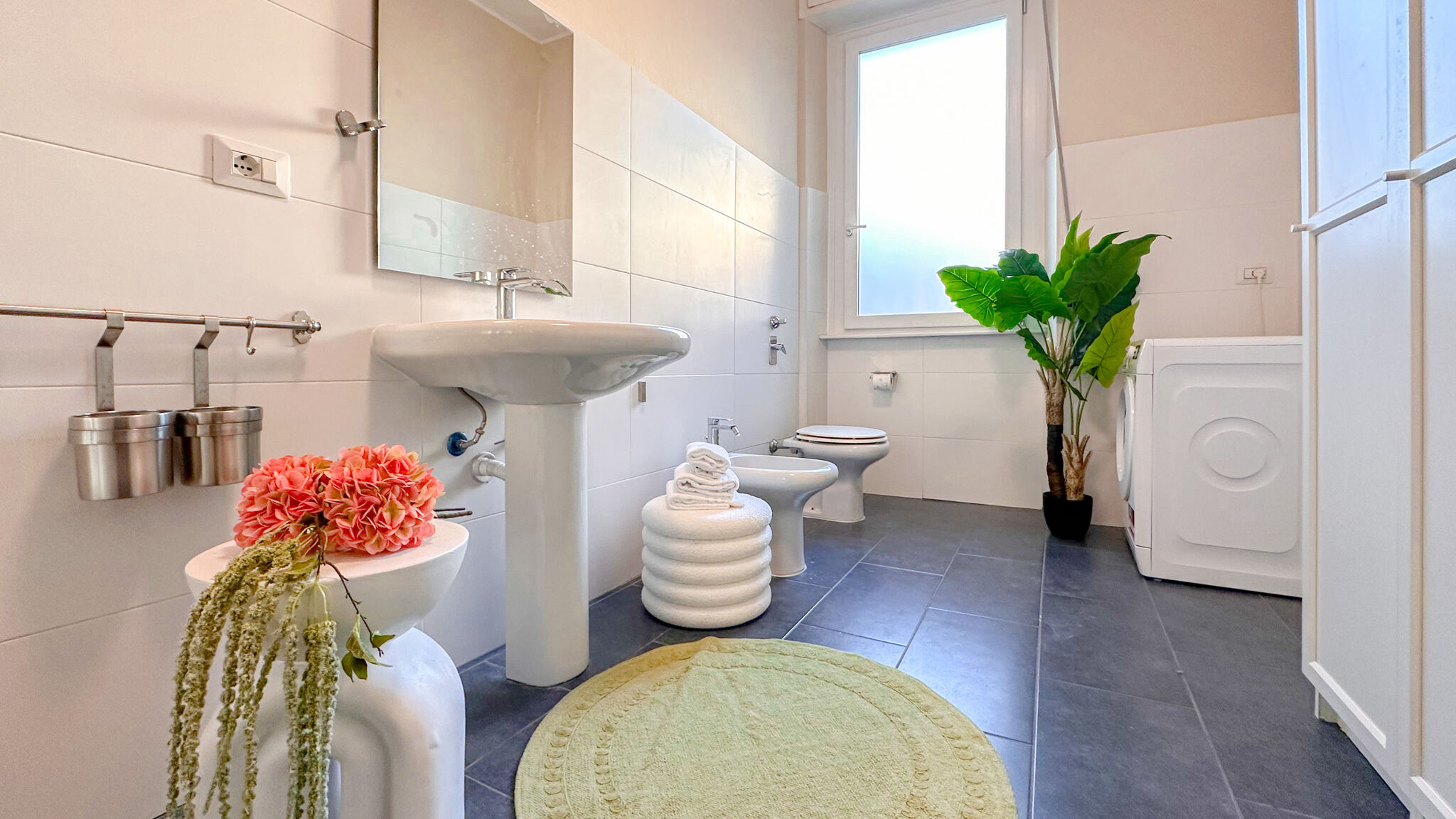 Italianway Milano Flatsharing - Gioia Red Retreat – 3 Bedrooms