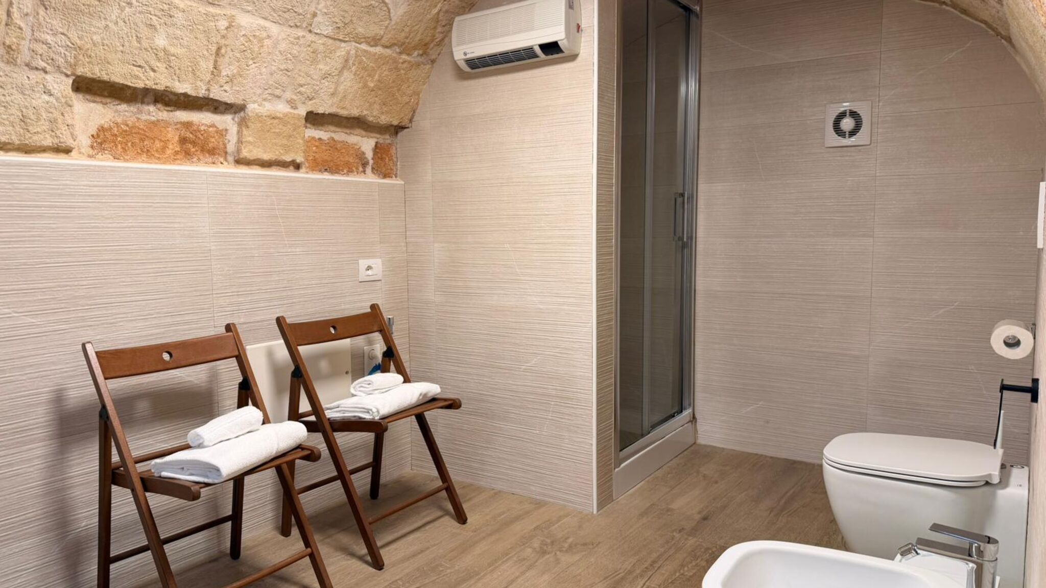 MONHOLIDAY - ospitalità e servizi per il turismo Monopoli Casa Antonia by Monholiday