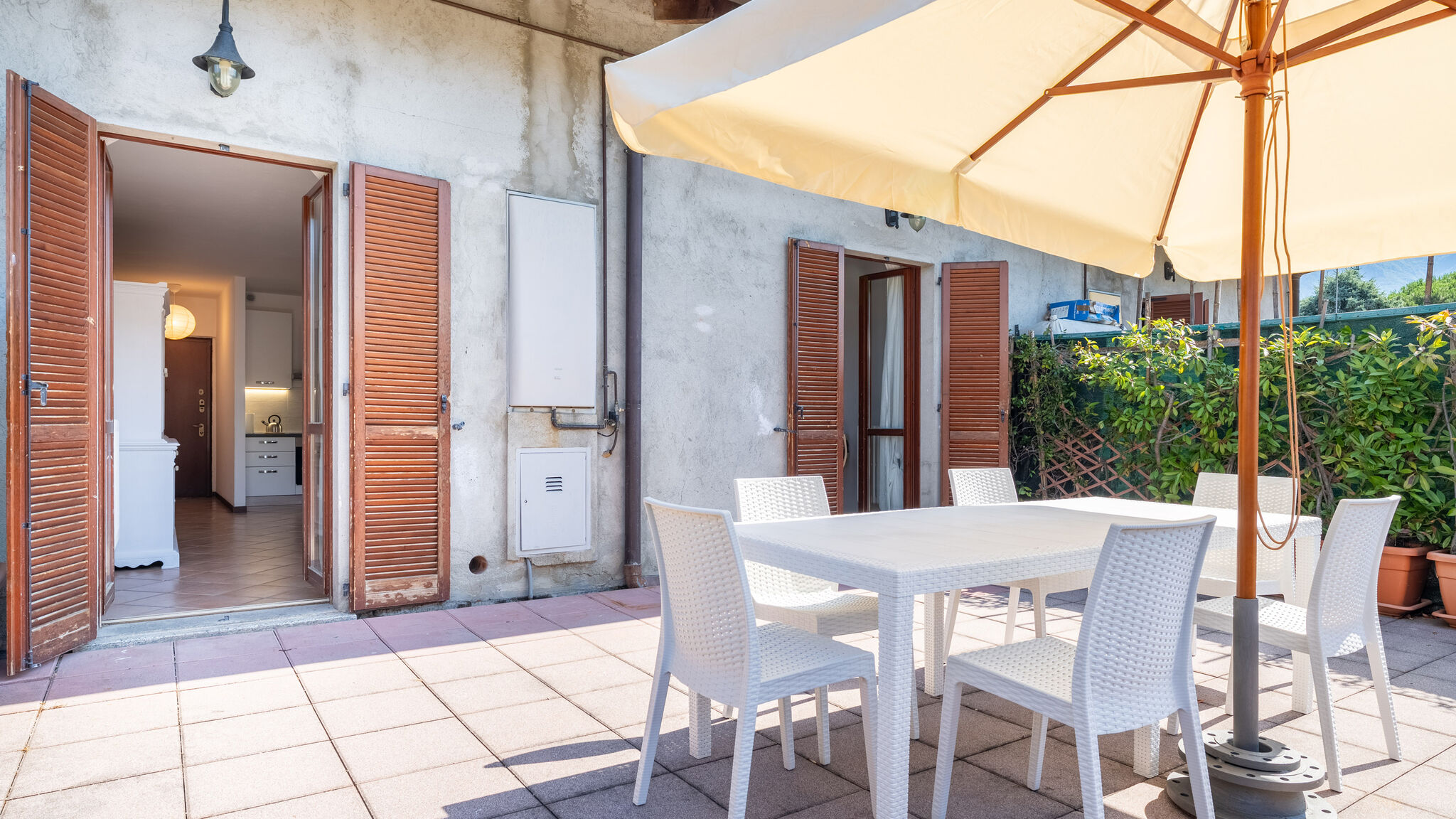 Italianway Bellagio Sunny Apartment with Terrace