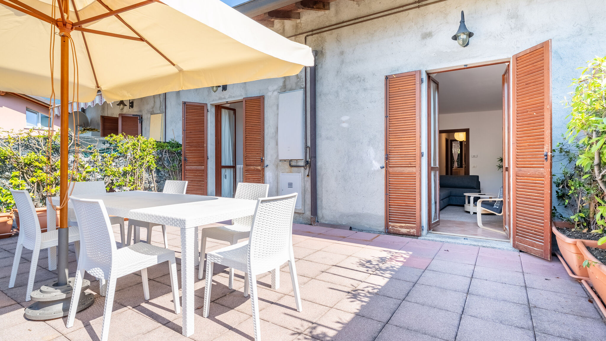 Italianway Bellagio Sunny Apartment with Terrace