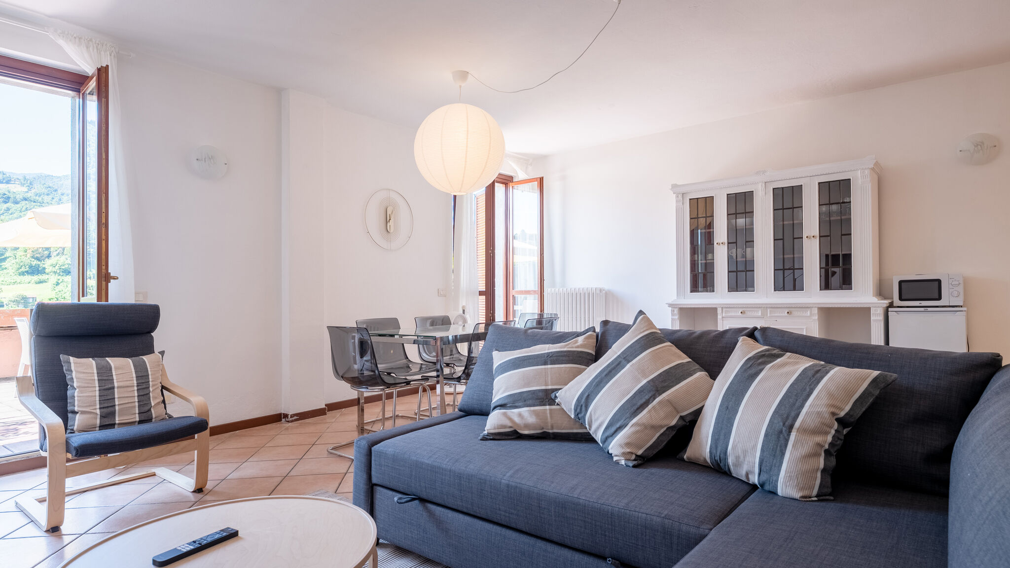 Italianway Bellagio Sunny Apartment with Terrace