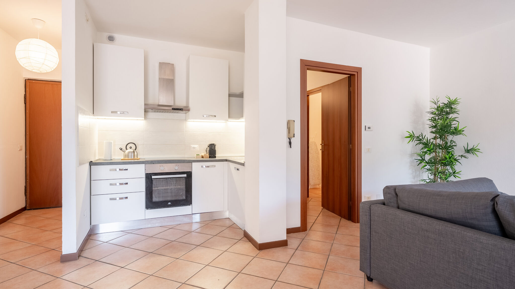 Italianway Bellagio Sunny Apartment with Terrace