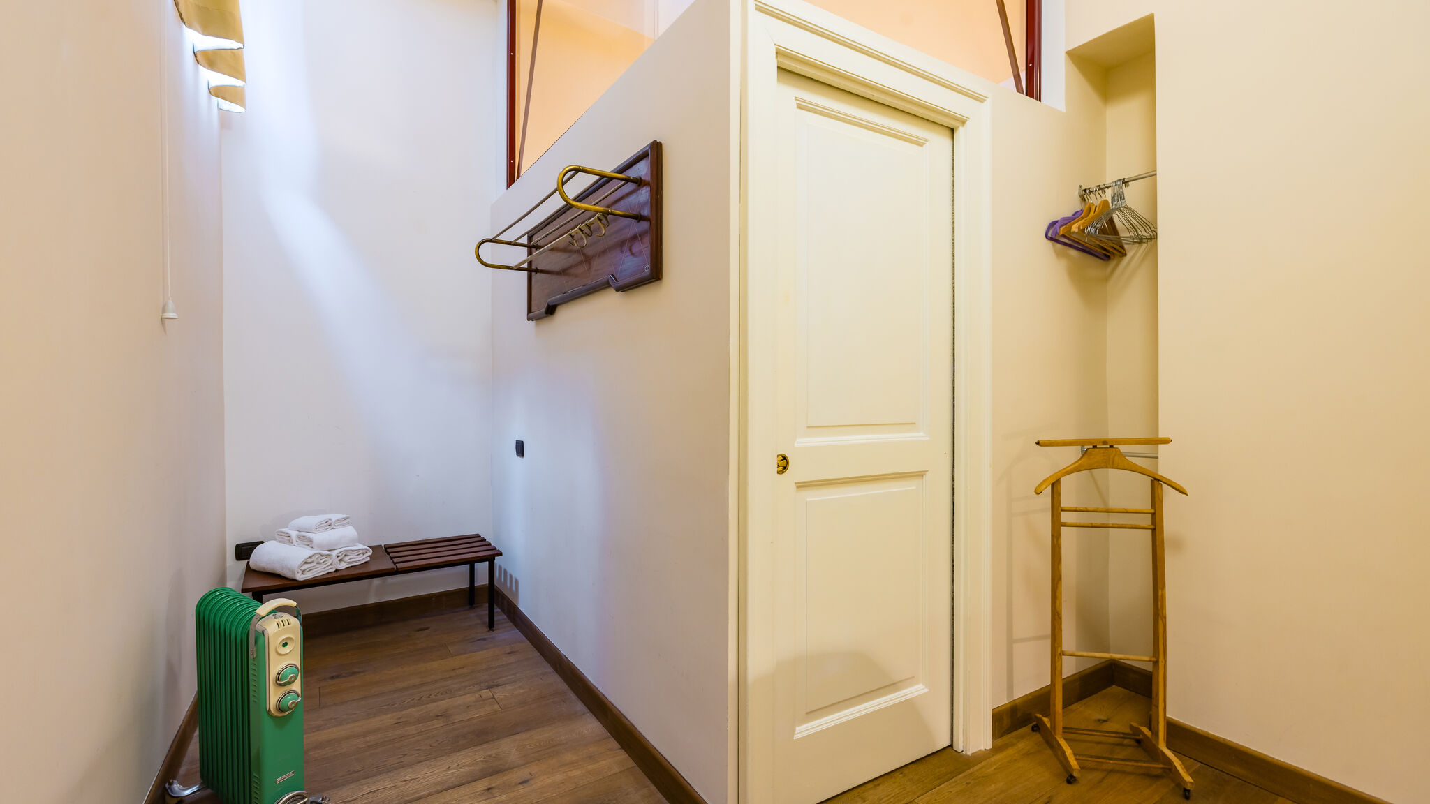 Italianway Napoli Quercia design home in the center 