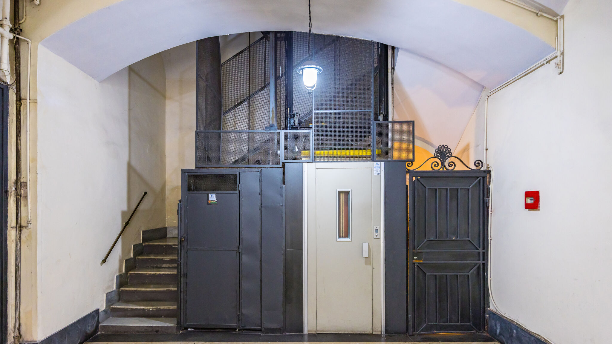 Italianway Napoli Quercia design home in the center 