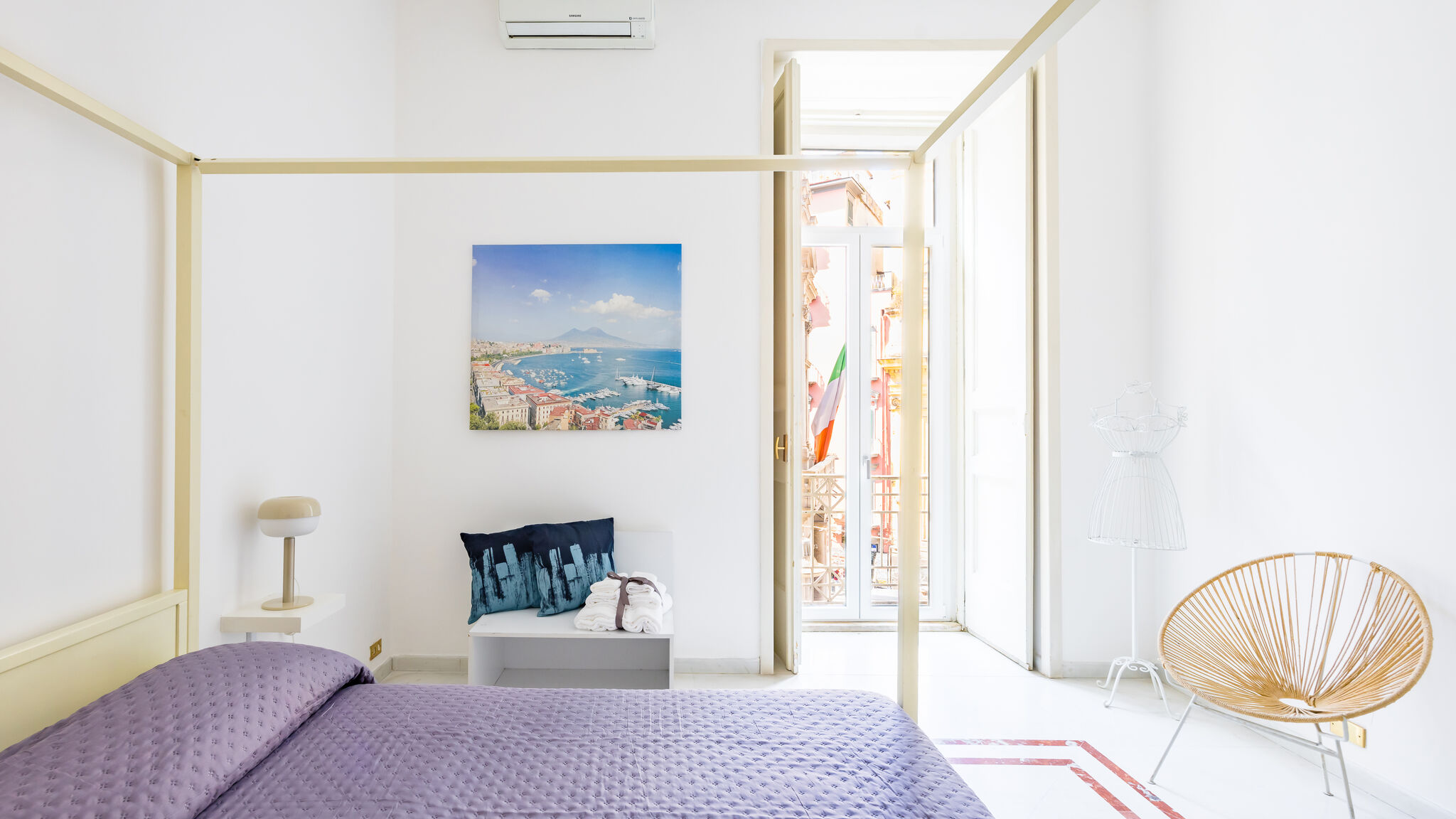 Italianway Napoli Luxury Toledo 22 - “Regina Elena”