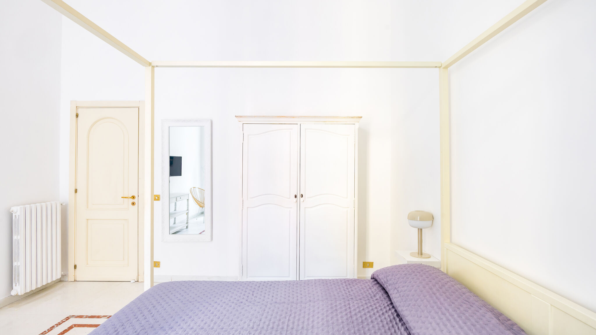 Italianway Napoli Luxury Toledo 22 - “Regina Elena”