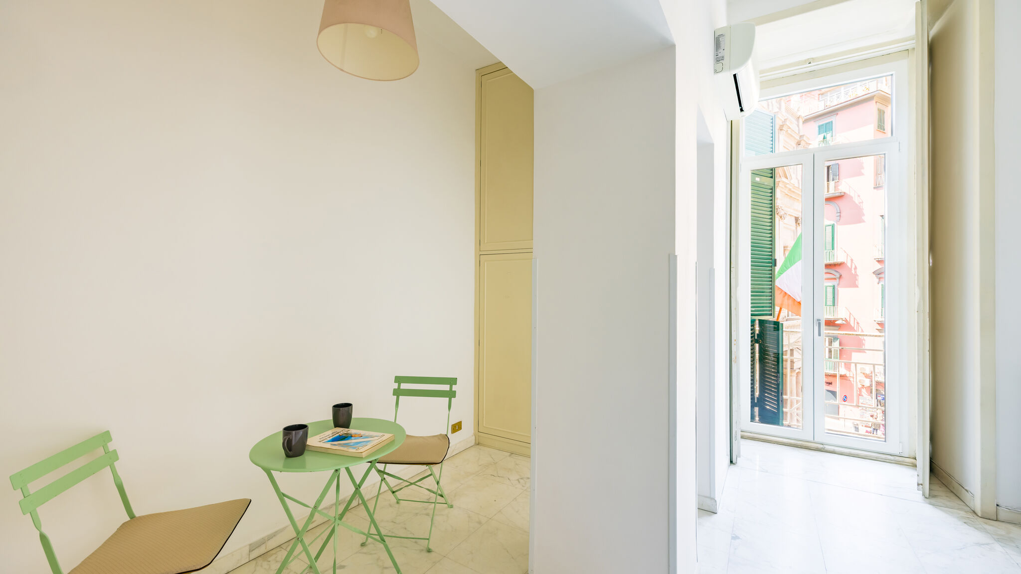 Italianway Napoli Luxury Toledo 22 - “Regina Elena”