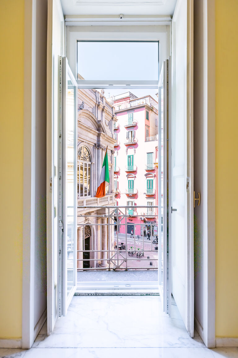 Italianway Napoli Luxury Toledo 22 - “Re Vittorio Emanuele”