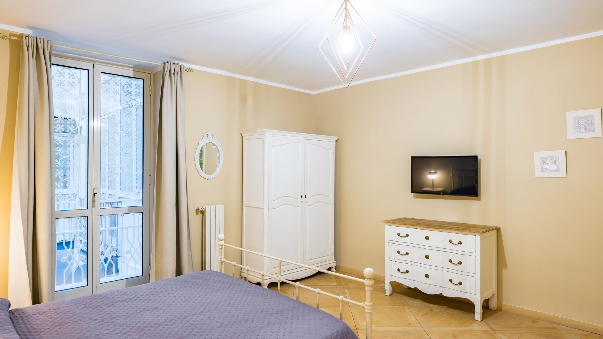 Italianway Napoli Luxury Toledo 22 - Regina Vittoria