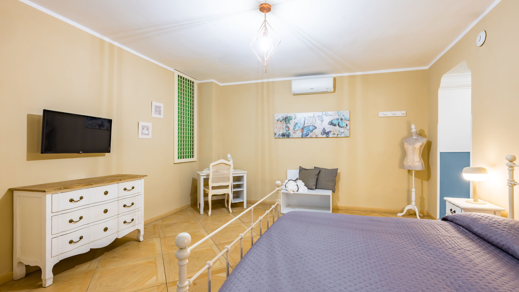 Italianway Napoli Luxury Toledo 22 - Regina Vittoria