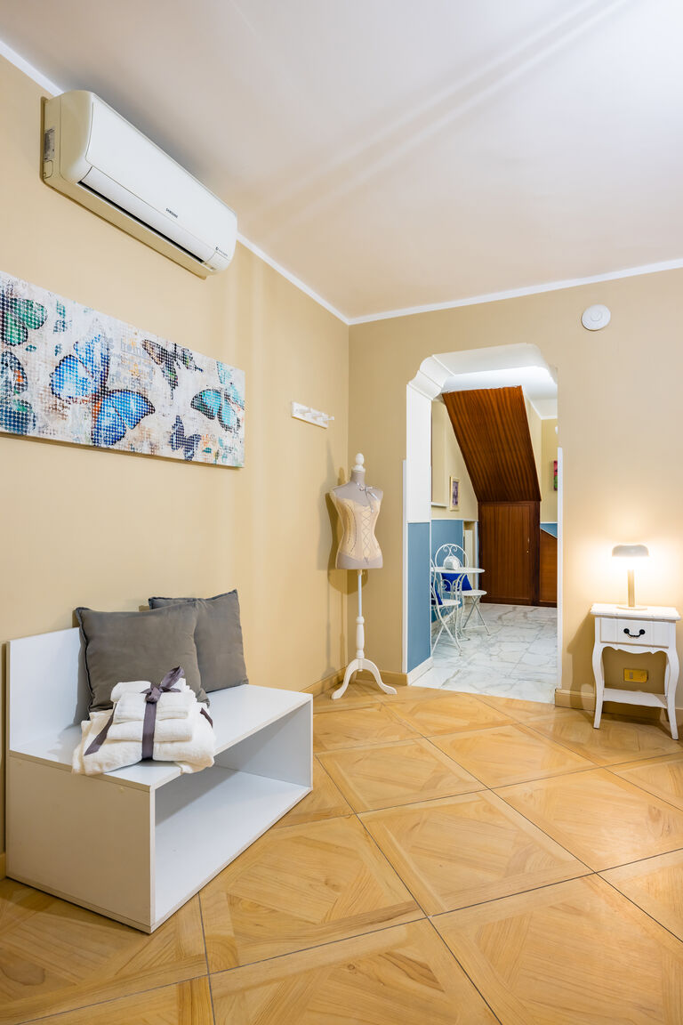 Italianway Napoli Luxury Toledo 22 - Regina Vittoria