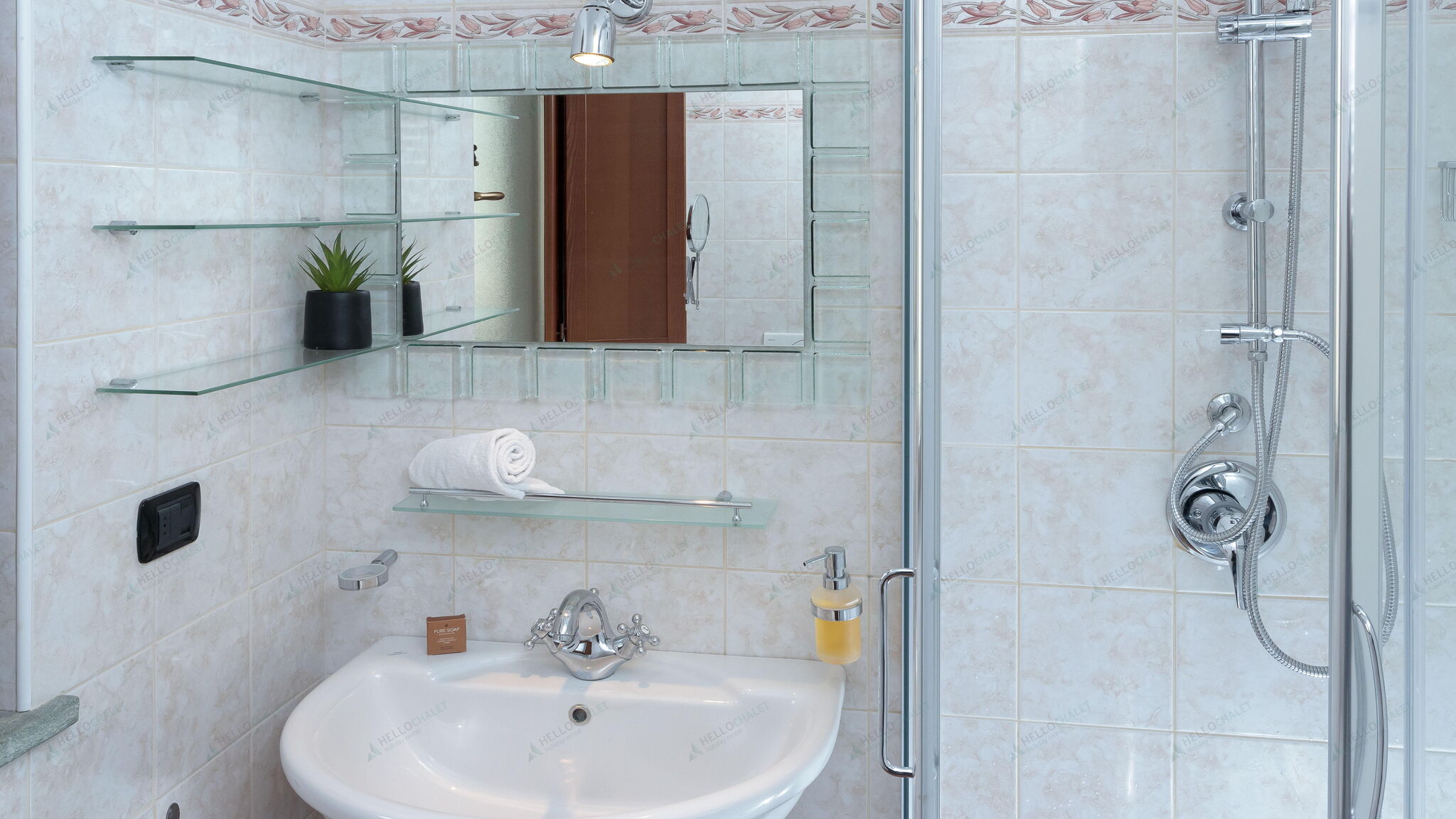 Italianway Valtournenche Maison Skis Aux Pieds – Ski-In/Ski-Out Retreat