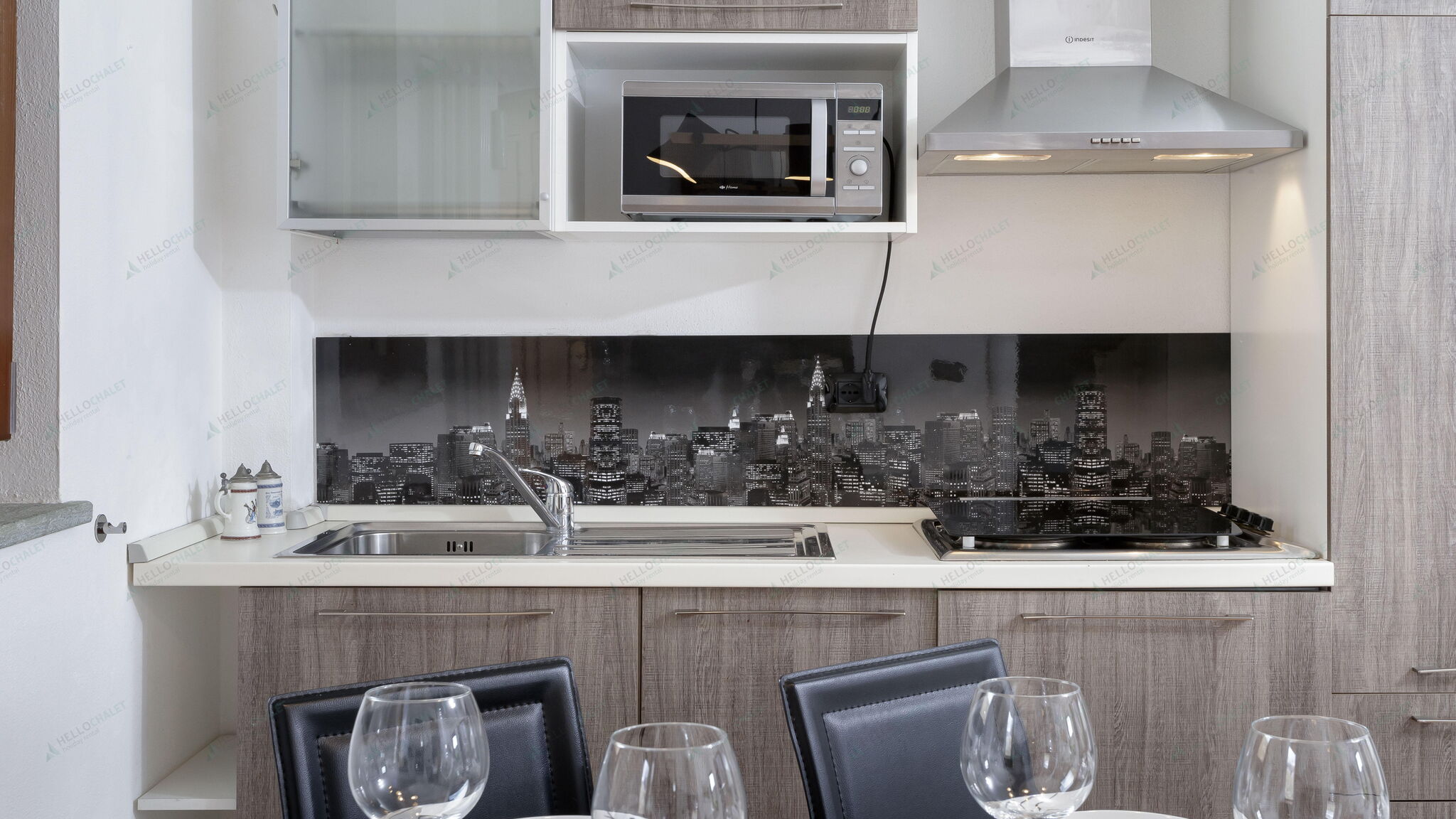 Italianway Valtournenche Maison Skis Aux Pieds – Ski-In/Ski-Out Retreat