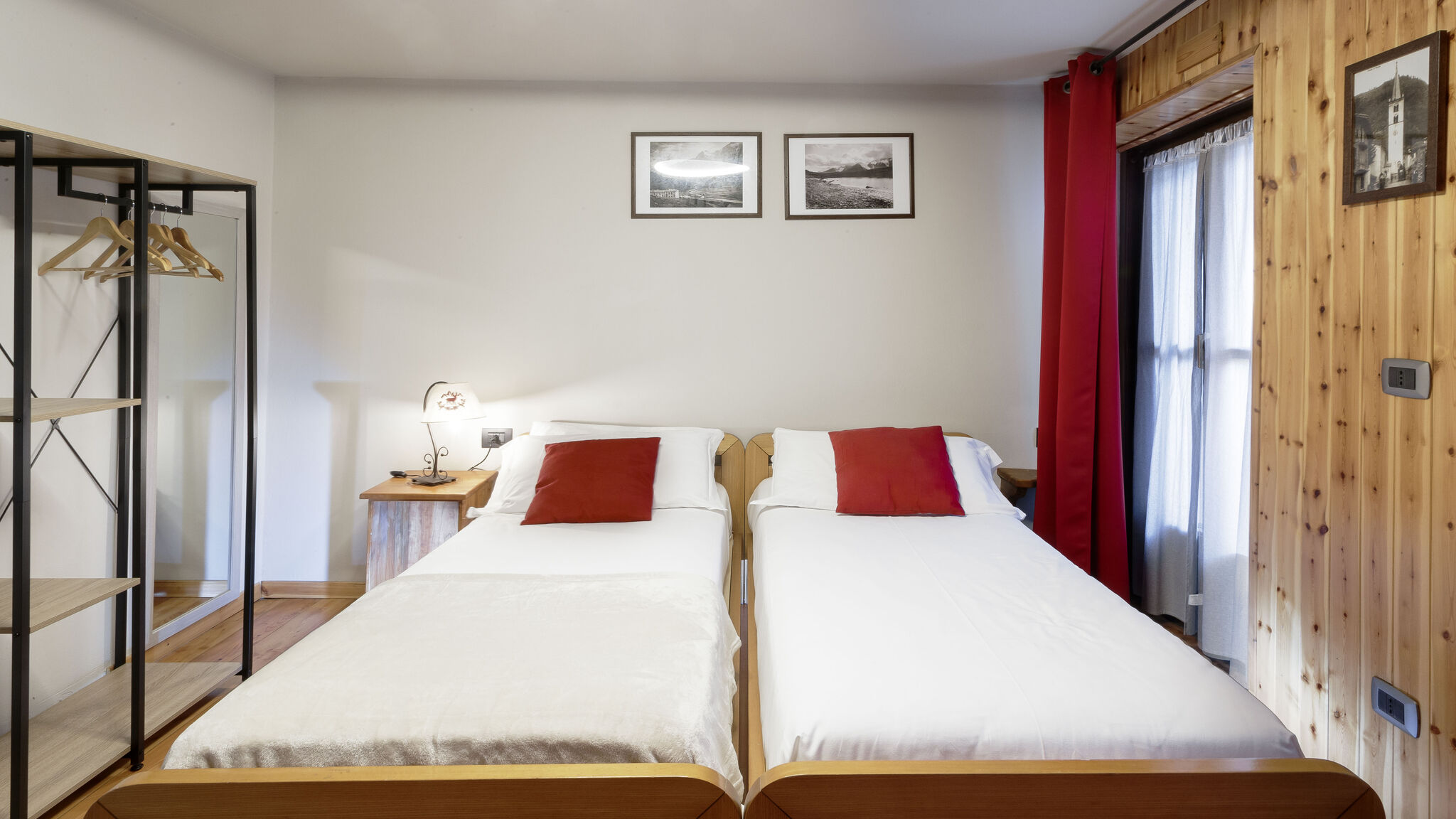 Italianway Valtournenche Maison Maquignaz Central View