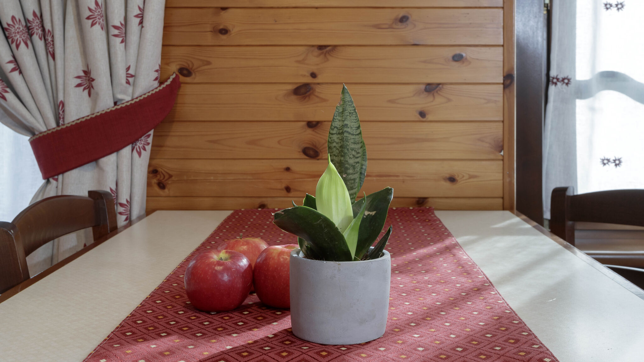 Italianway Valtournenche Maison Maquignaz Central View