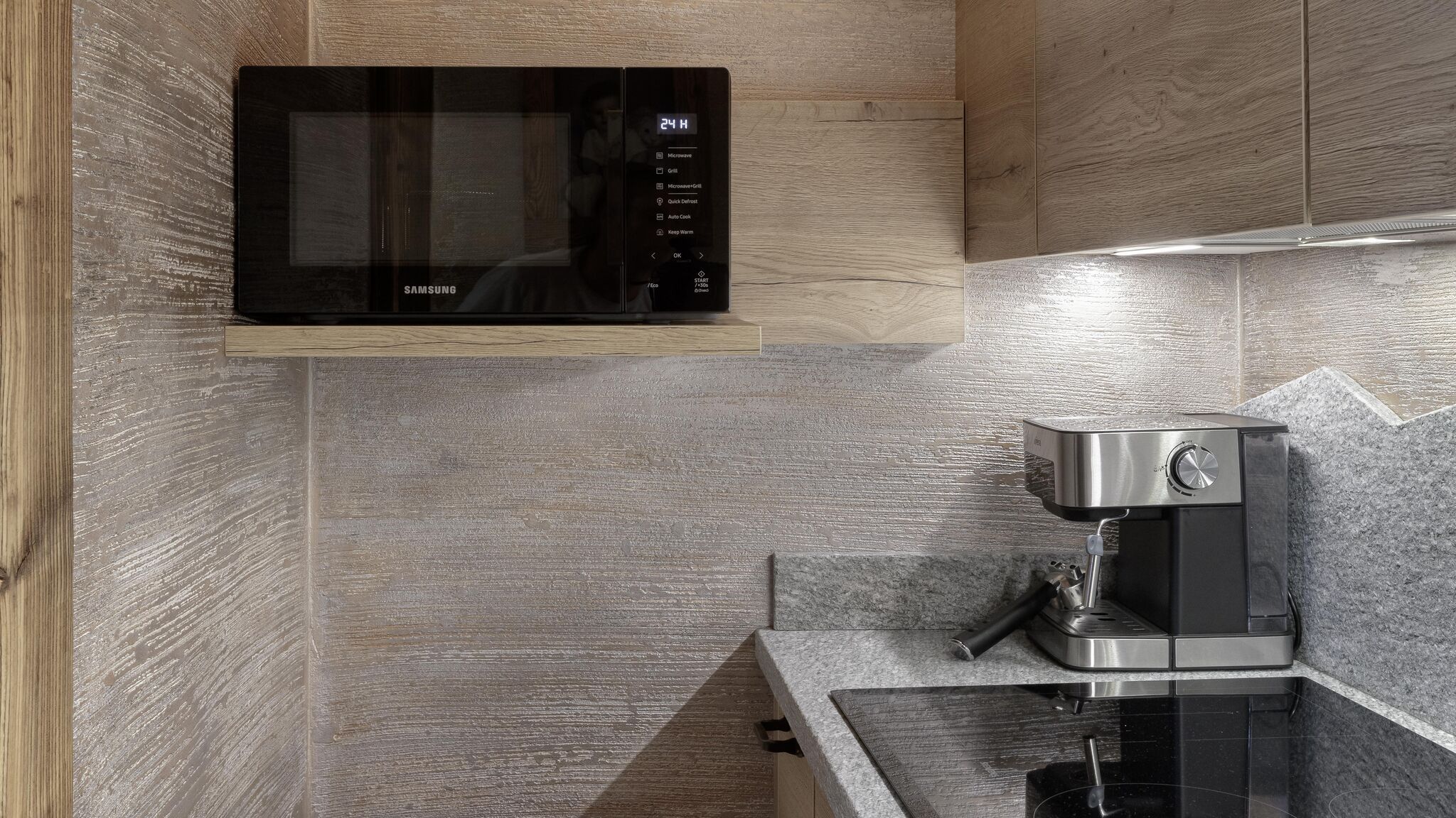 Italianway Valtournenche Ski Apartment Francois - Private Hot Tub Terrace