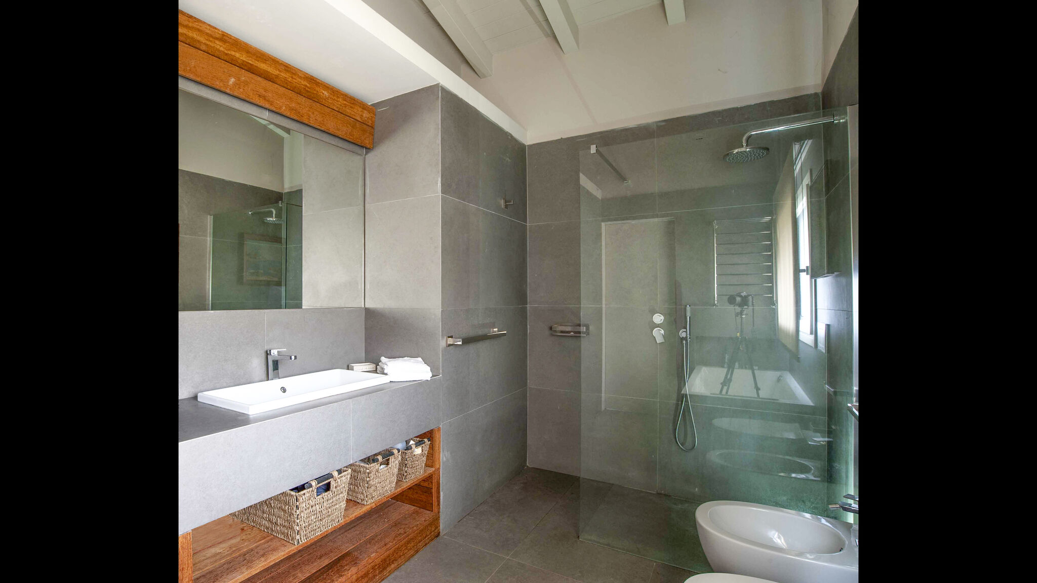 Italianway Brovello-Carpugnino Lake maggiore Seraj Retreats - Private Spa Pool