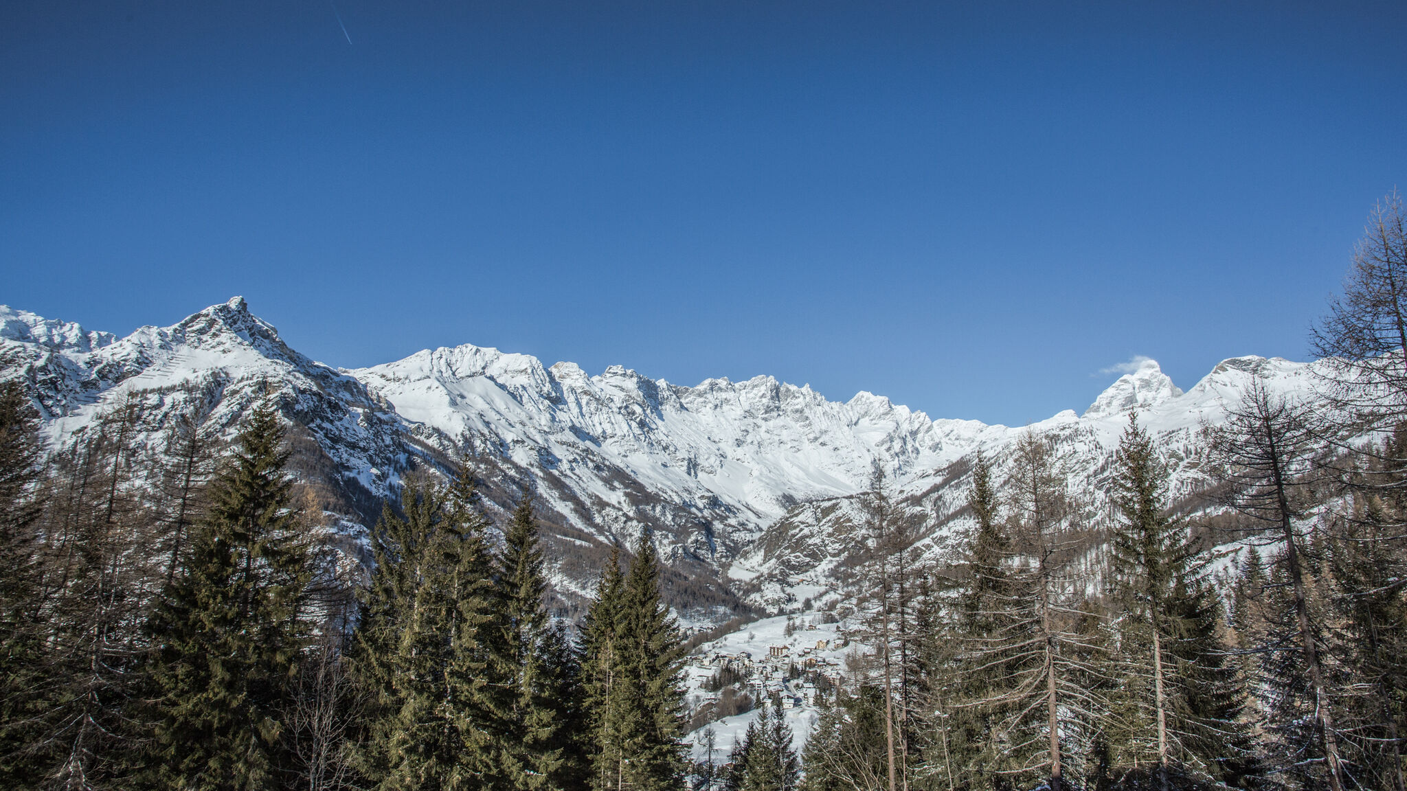 Italianway Valtournenche Chalet da MiRo - Authentic Rascard & Scenic View