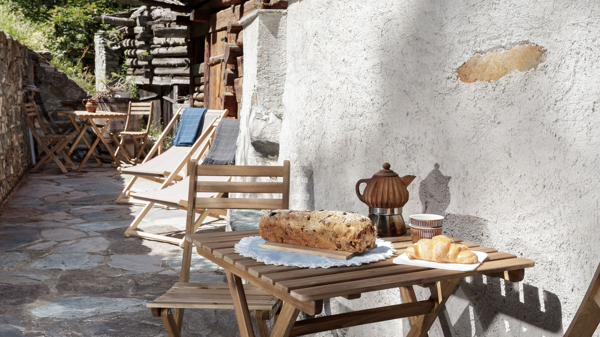 Italianway Valtournenche Chalet da MiRo - Authentic Rascard & Scenic View