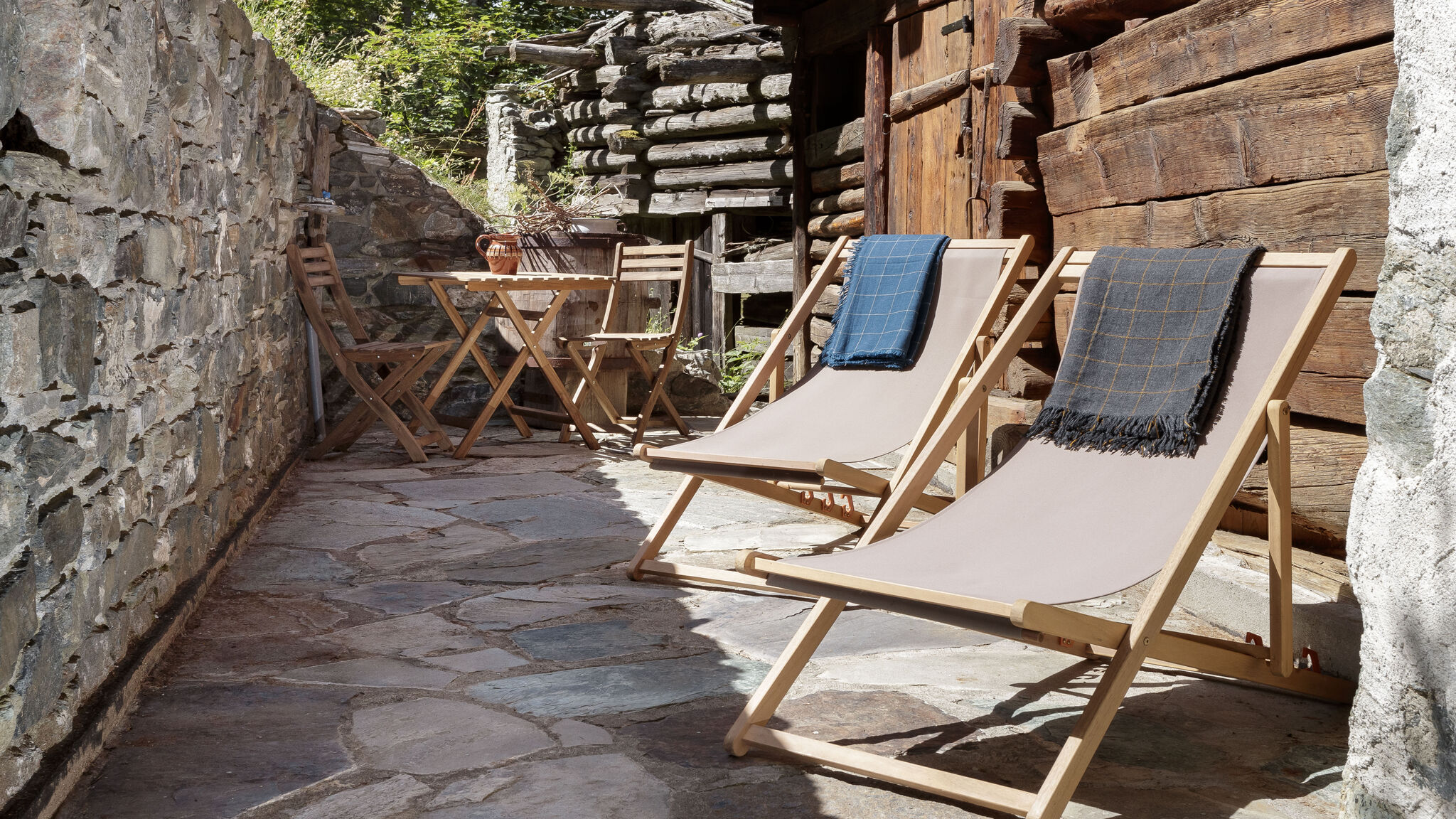 Italianway Valtournenche Chalet da MiRo - Authentic Rascard & Scenic View