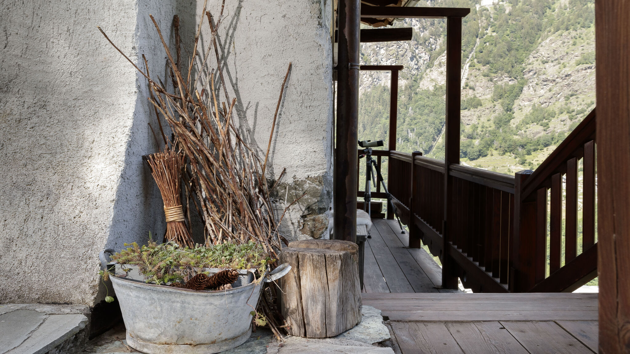 Italianway Valtournenche Chalet da MiRo - Authentic Rascard & Scenic View