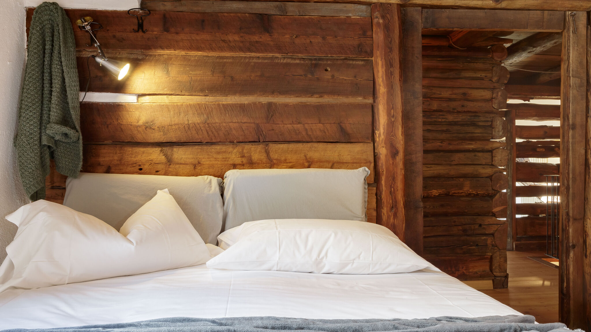 Italianway Valtournenche Chalet da MiRo - Authentic Rascard & Scenic View