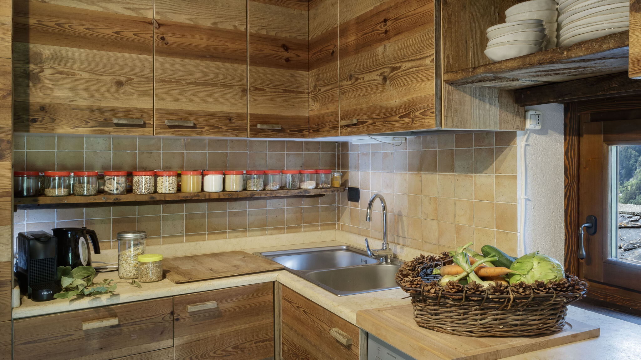 Italianway Valtournenche Chalet da MiRo - Authentic Rascard & Scenic View