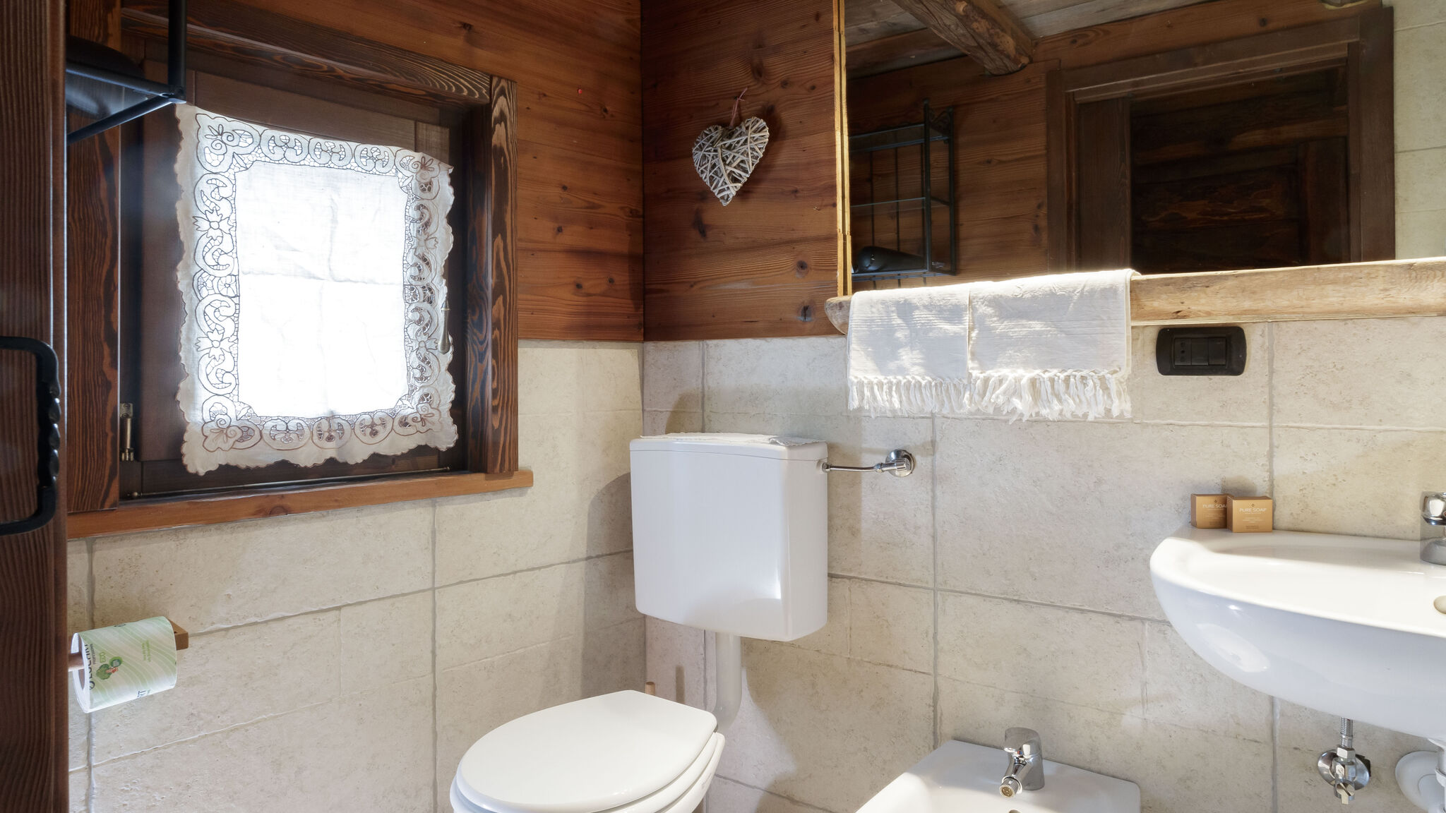 Italianway Valtournenche Chalet da MiRo - Authentic Rascard & Scenic View