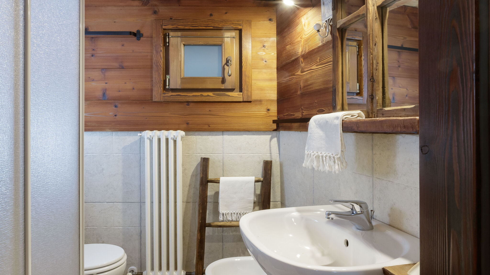 Italianway Valtournenche Chalet da MiRo - Authentic Rascard & Scenic View