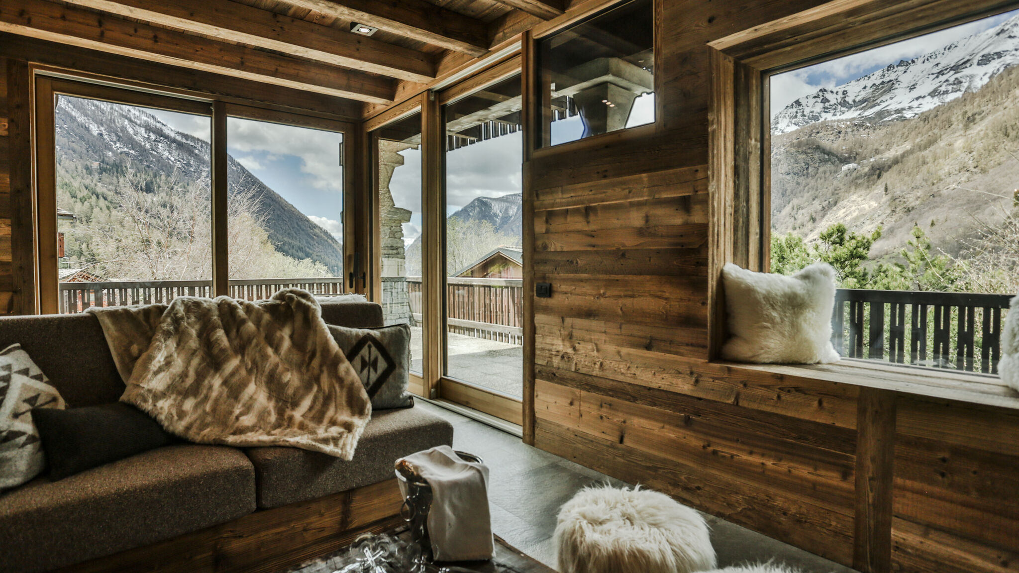 Italianway Valtournenche Chalet Seventy One