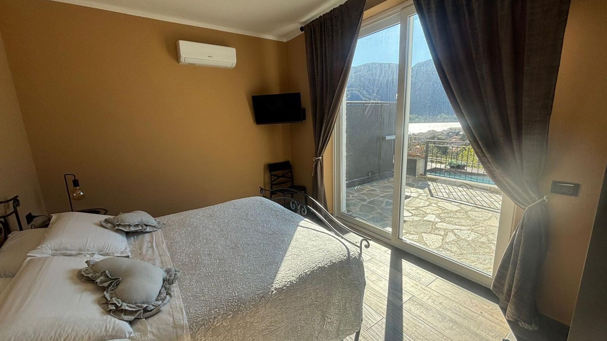 Italianway Mandello del Lario Villa Lenis